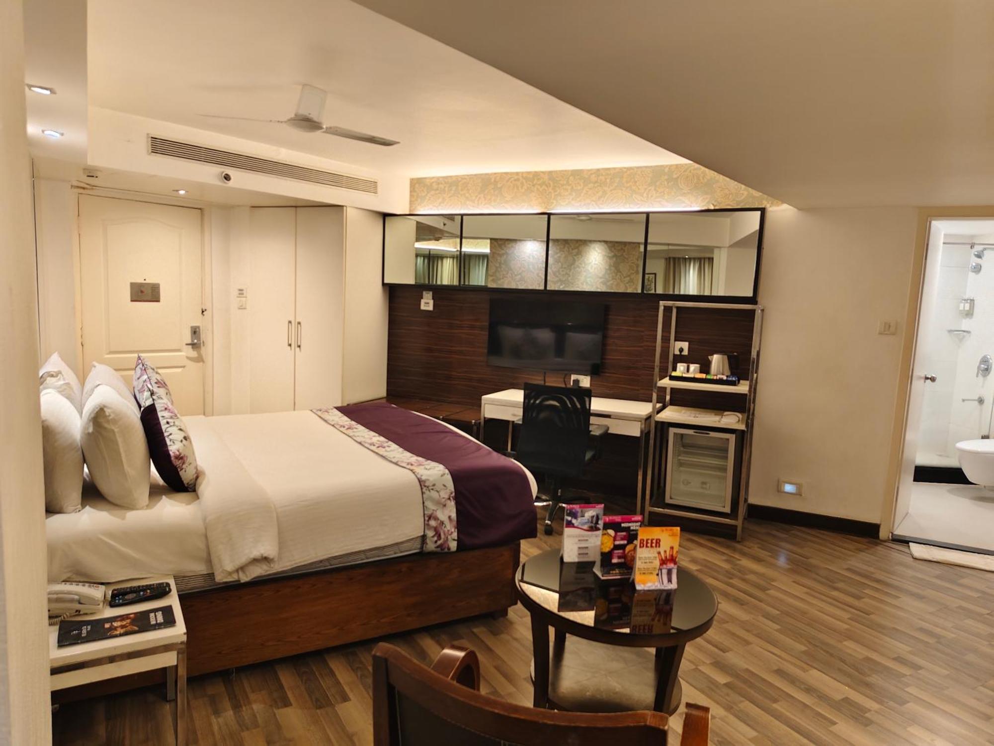 Regenta Place Bangalore, Cunningham Road Hotel Bangalore