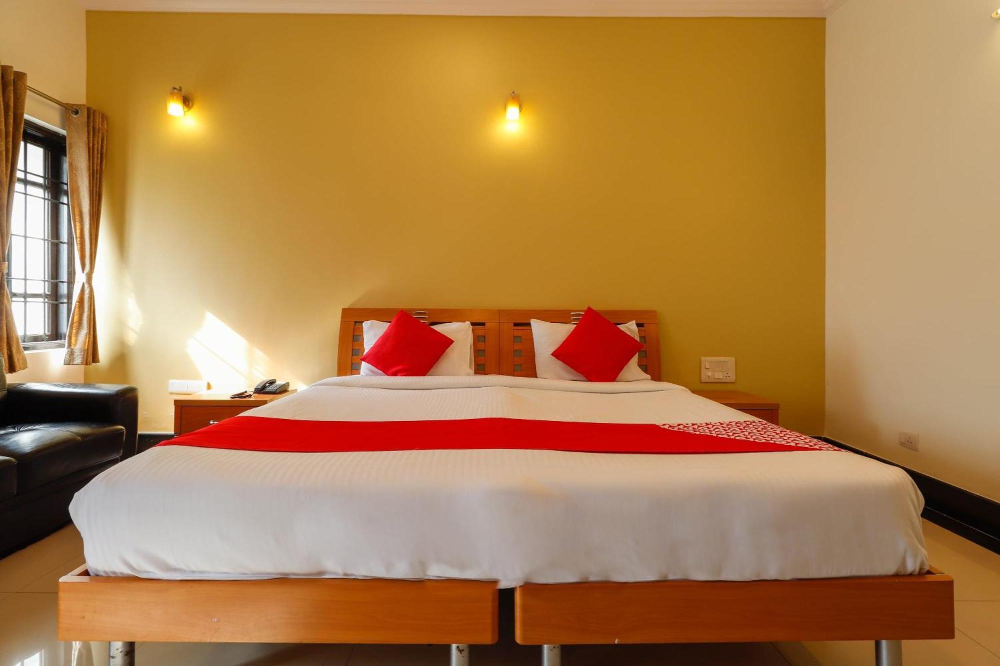 Hotel Collection O Emara Grand