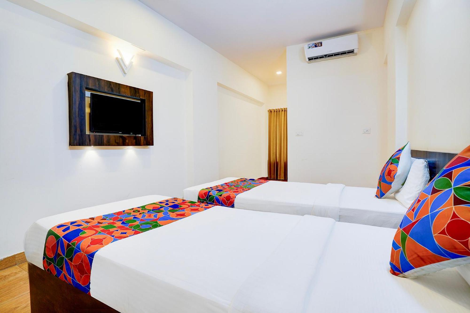 Hotel Fabhotel Grk Comforts - Jayanagar
