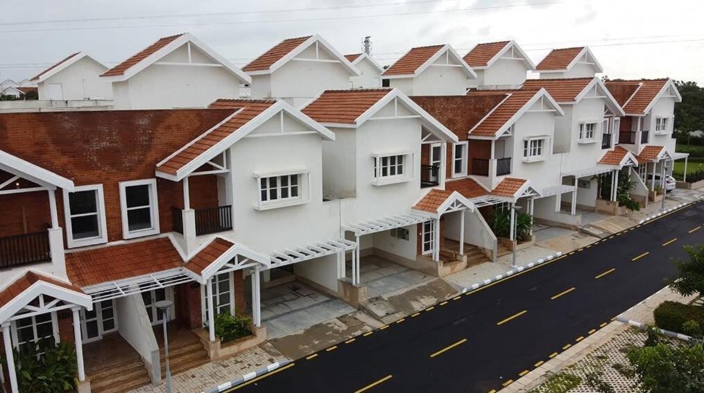 Welcome To Serenity-luxury At Prestige Augusta Golf Village Bangalore