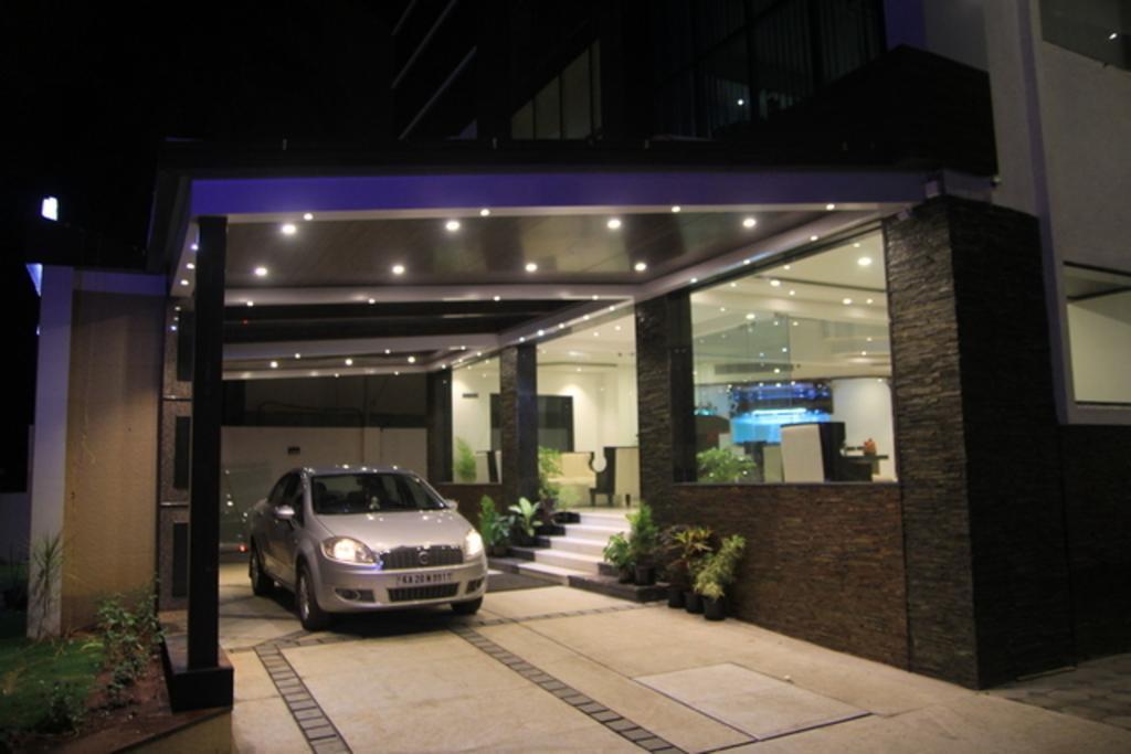 Akshaya Aura Hotel Bangalore