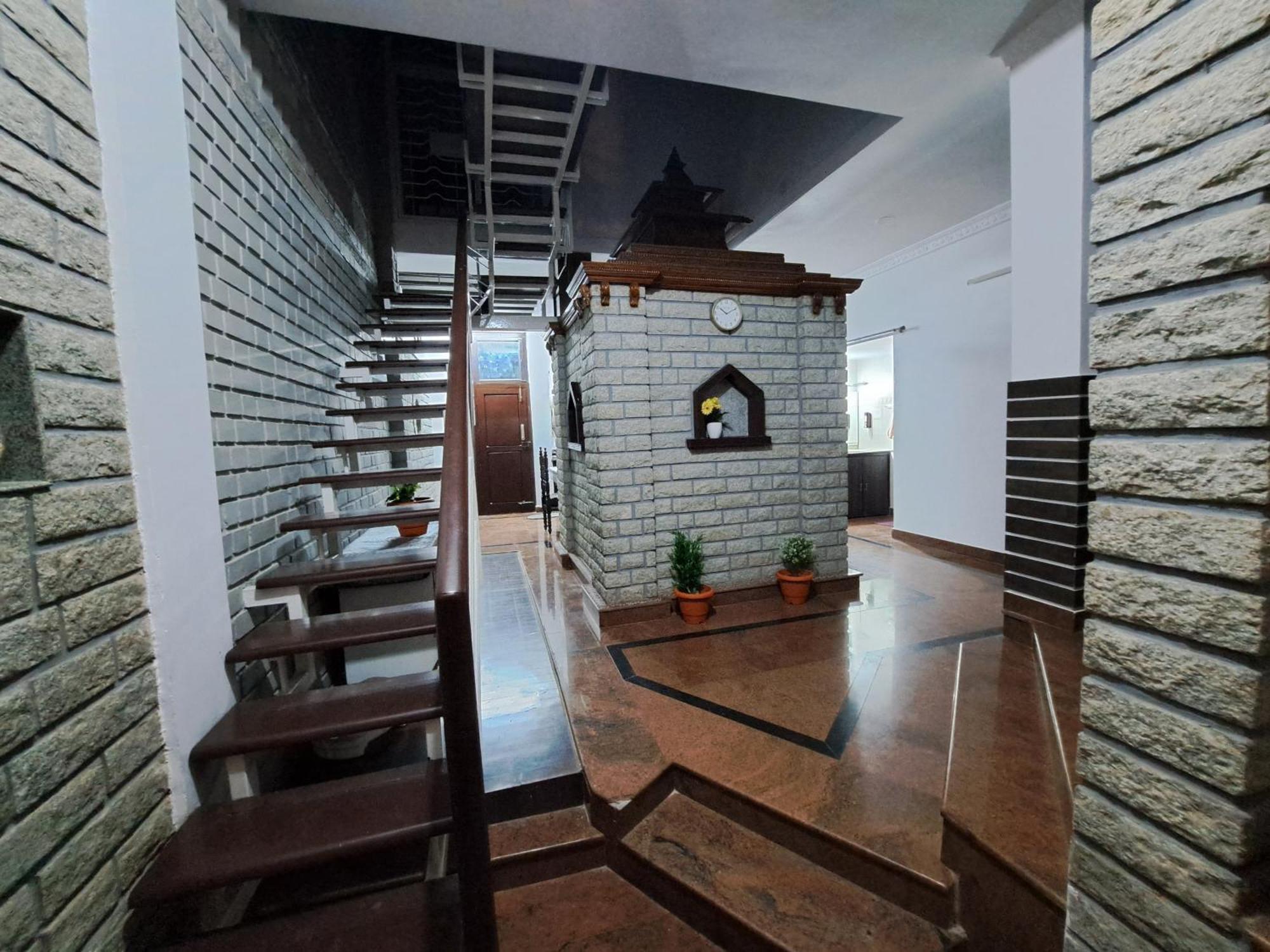 Haripriya Private Pool * Bangalore