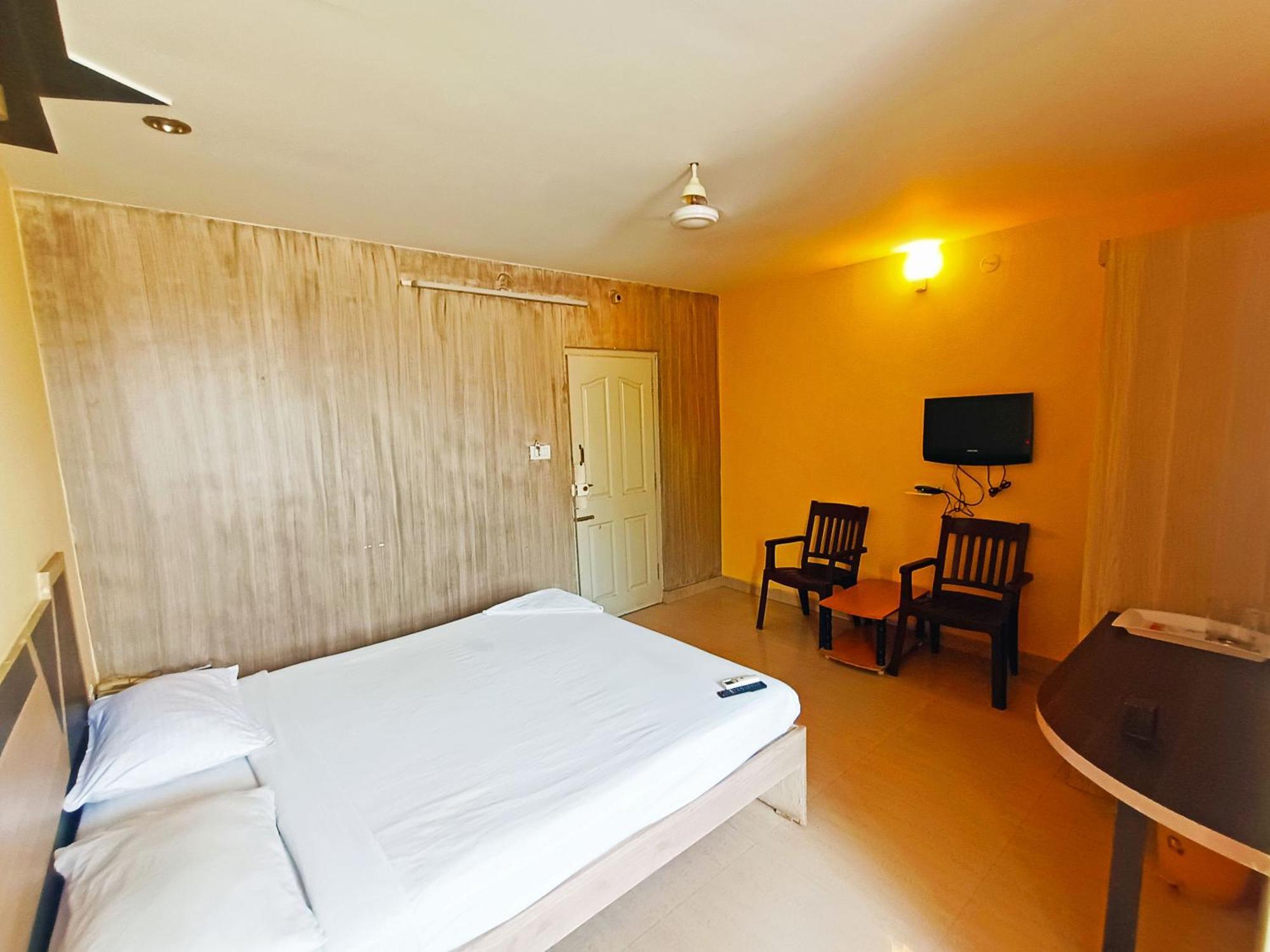 Shree Ganesh Regency Hotel