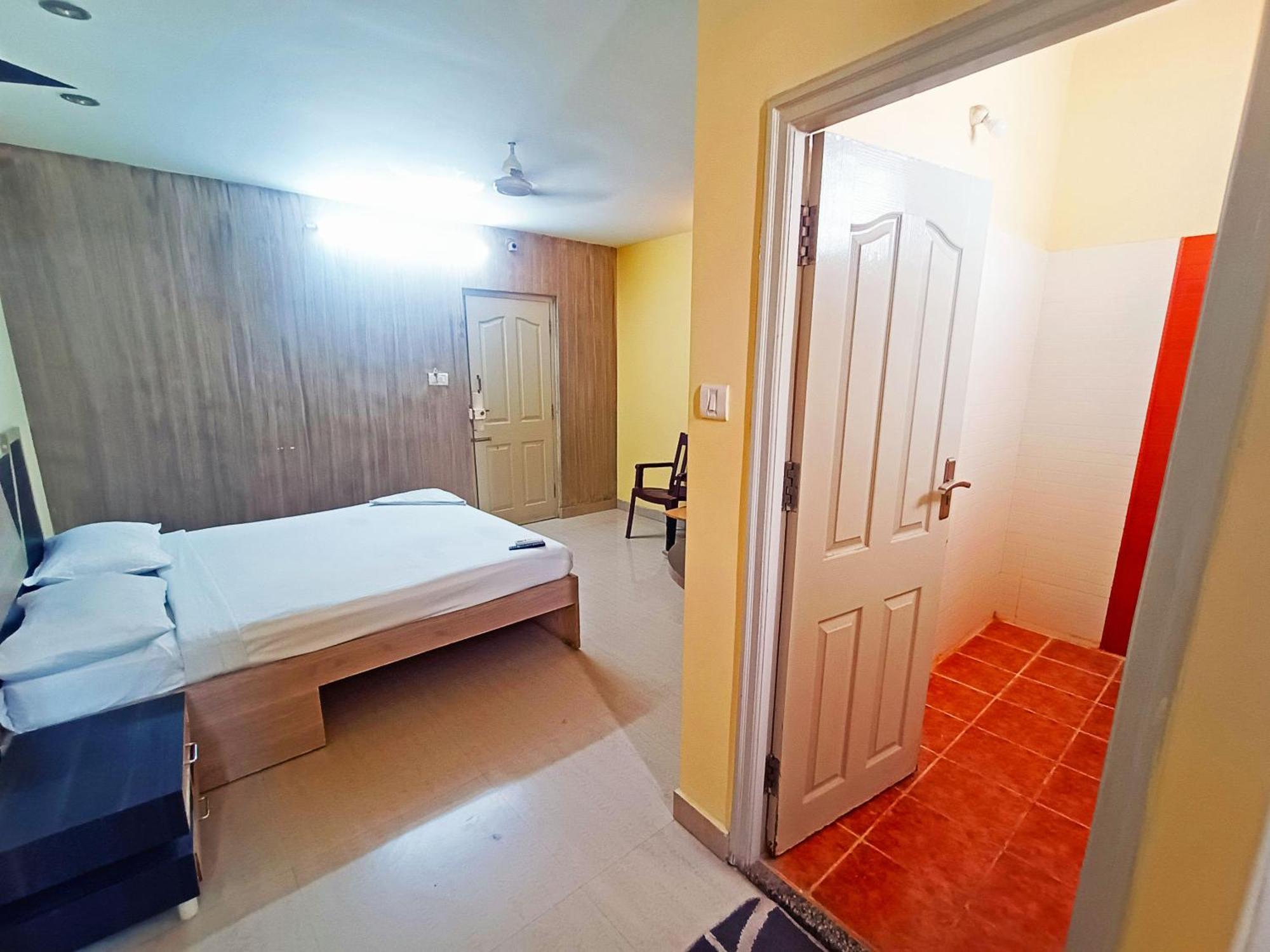 Hotel Shree Ganesh Regency 2*