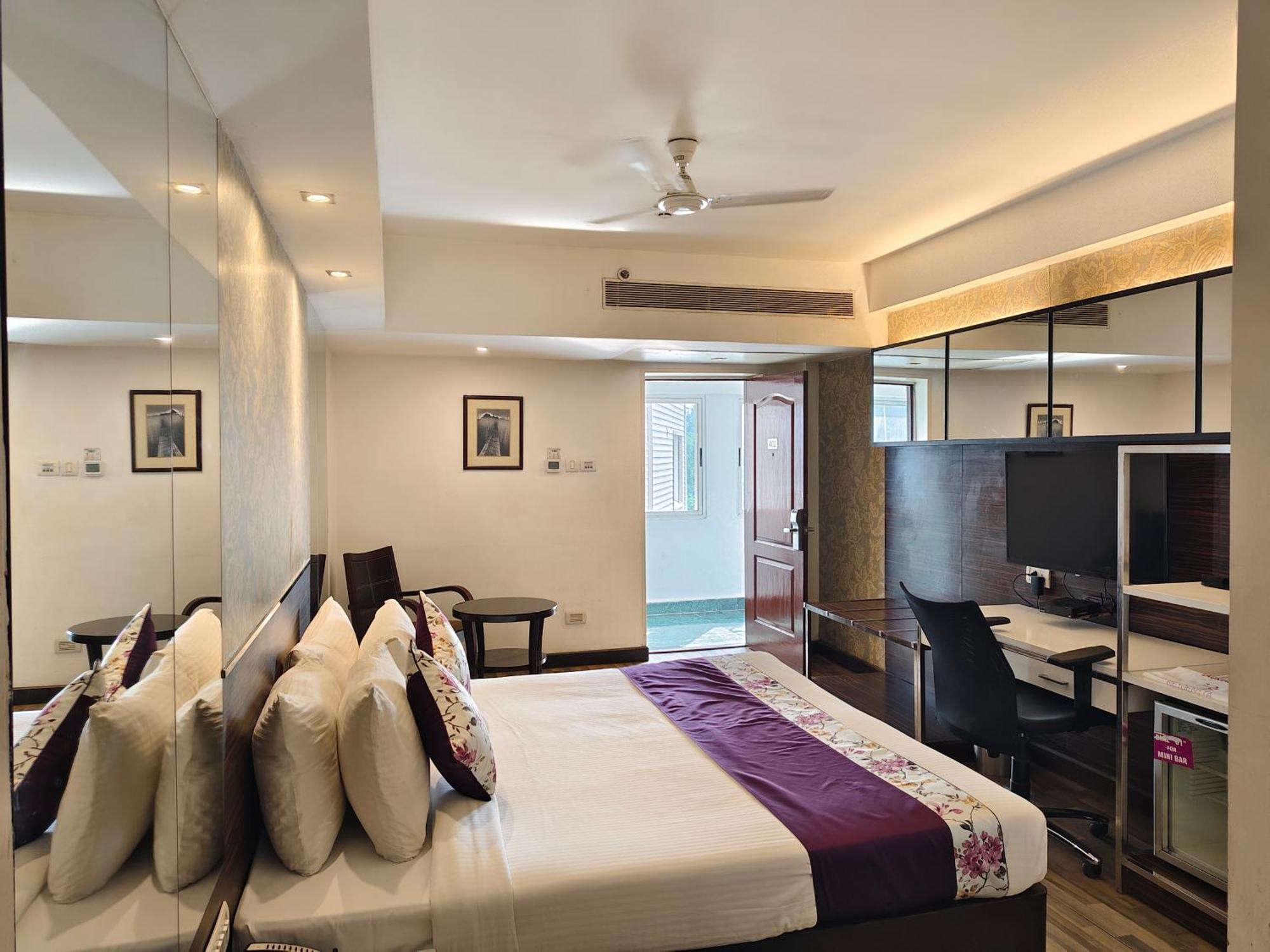 Regenta Place Bangalore, Cunningham Road 4* Bangalore
