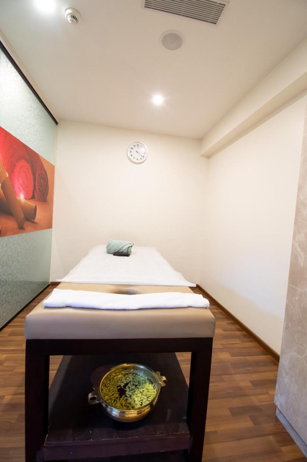 Hotel Akshaya Aura