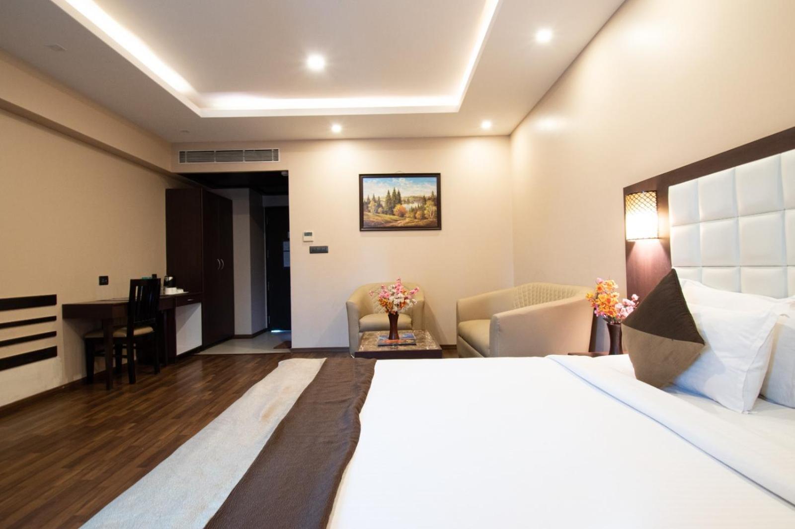 Akshaya Aura Hotel Bangalore