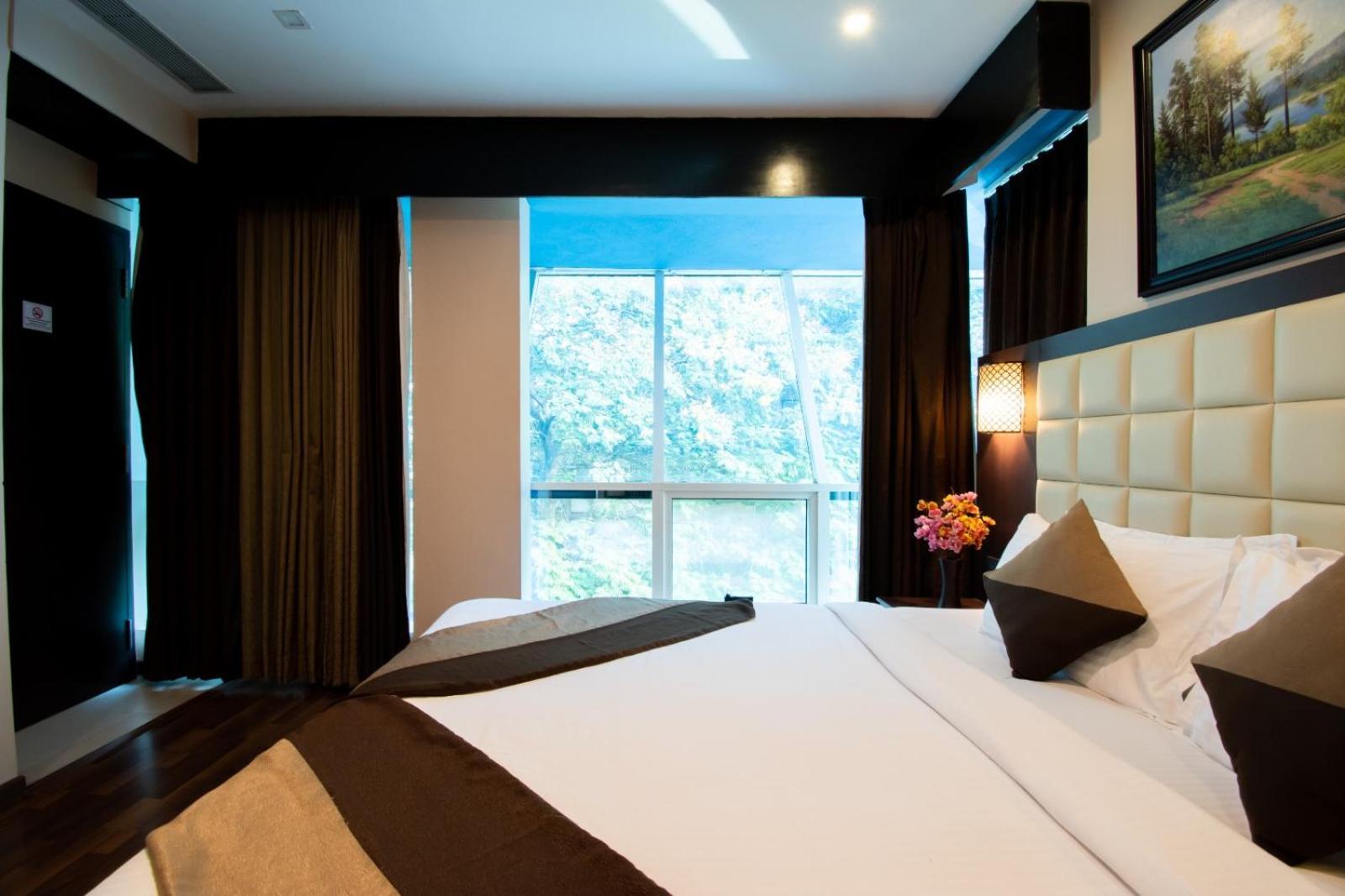 Hotel Akshaya Aura Bangalore