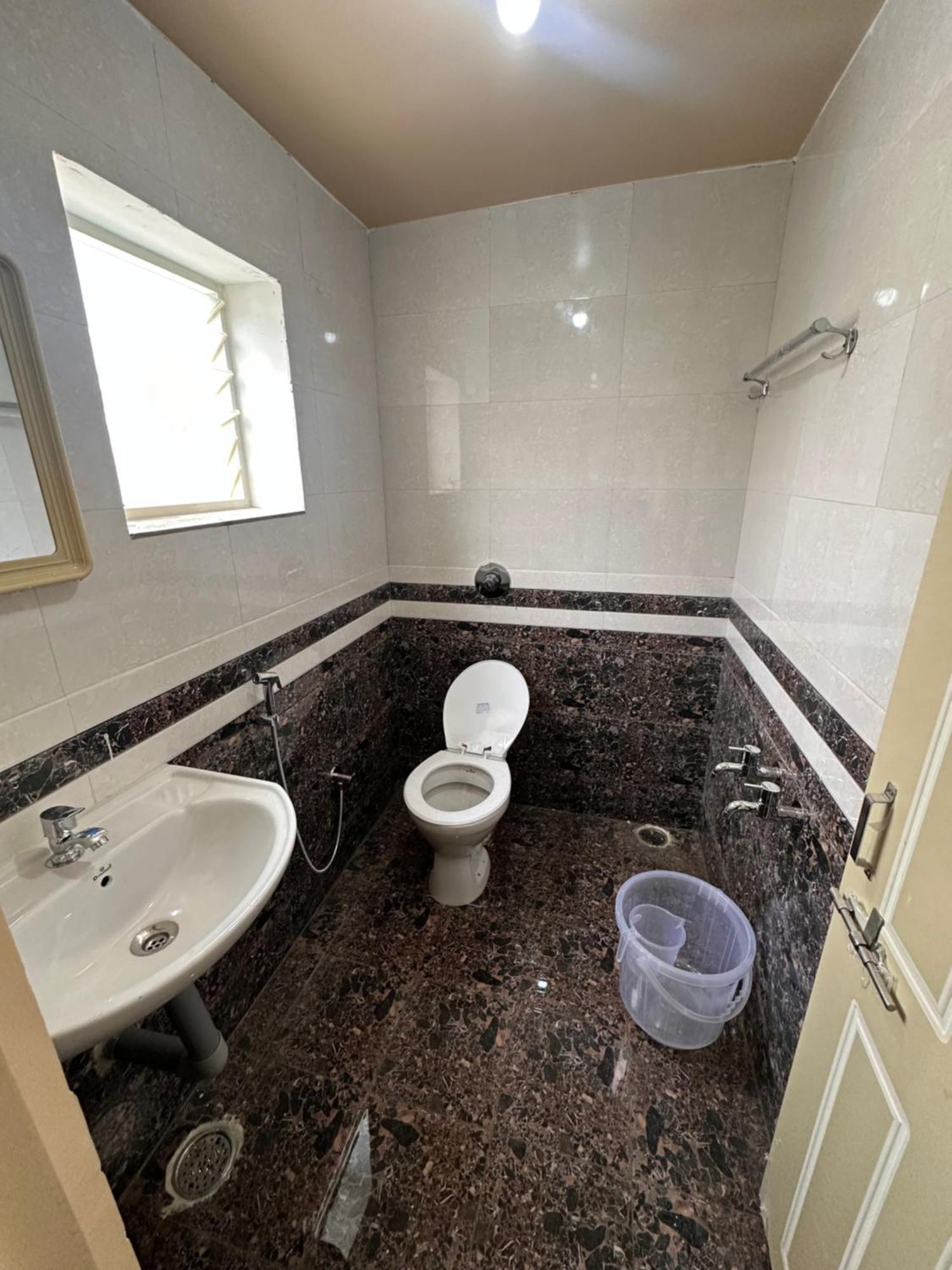 Lalitha Comfort Hotel 3*