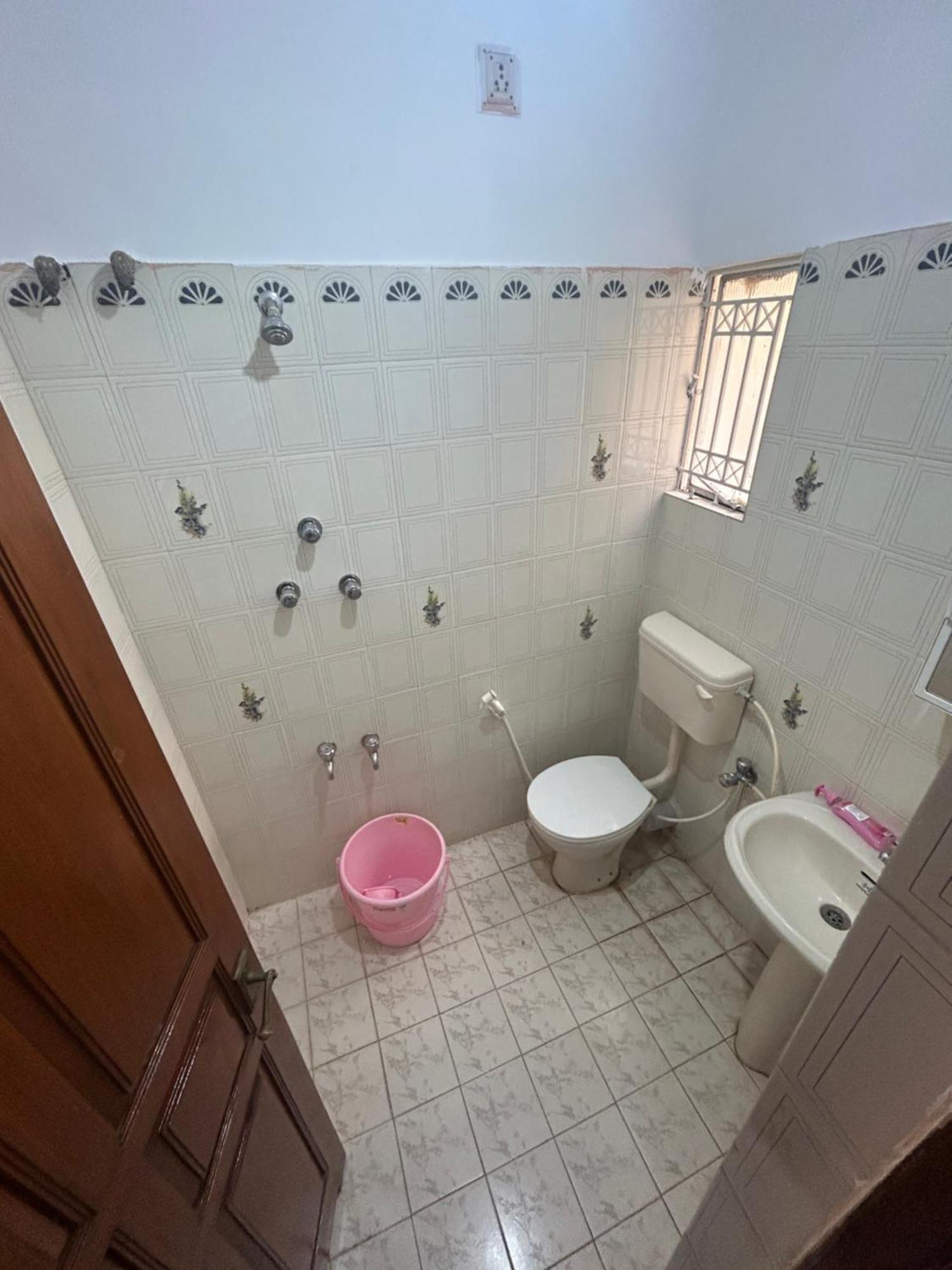 Siddeshwara Guest house Bangalore