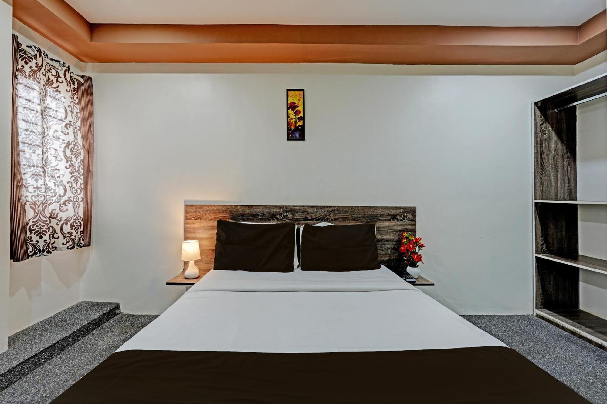 O Sri Sai Sevalal Comfort's 4*