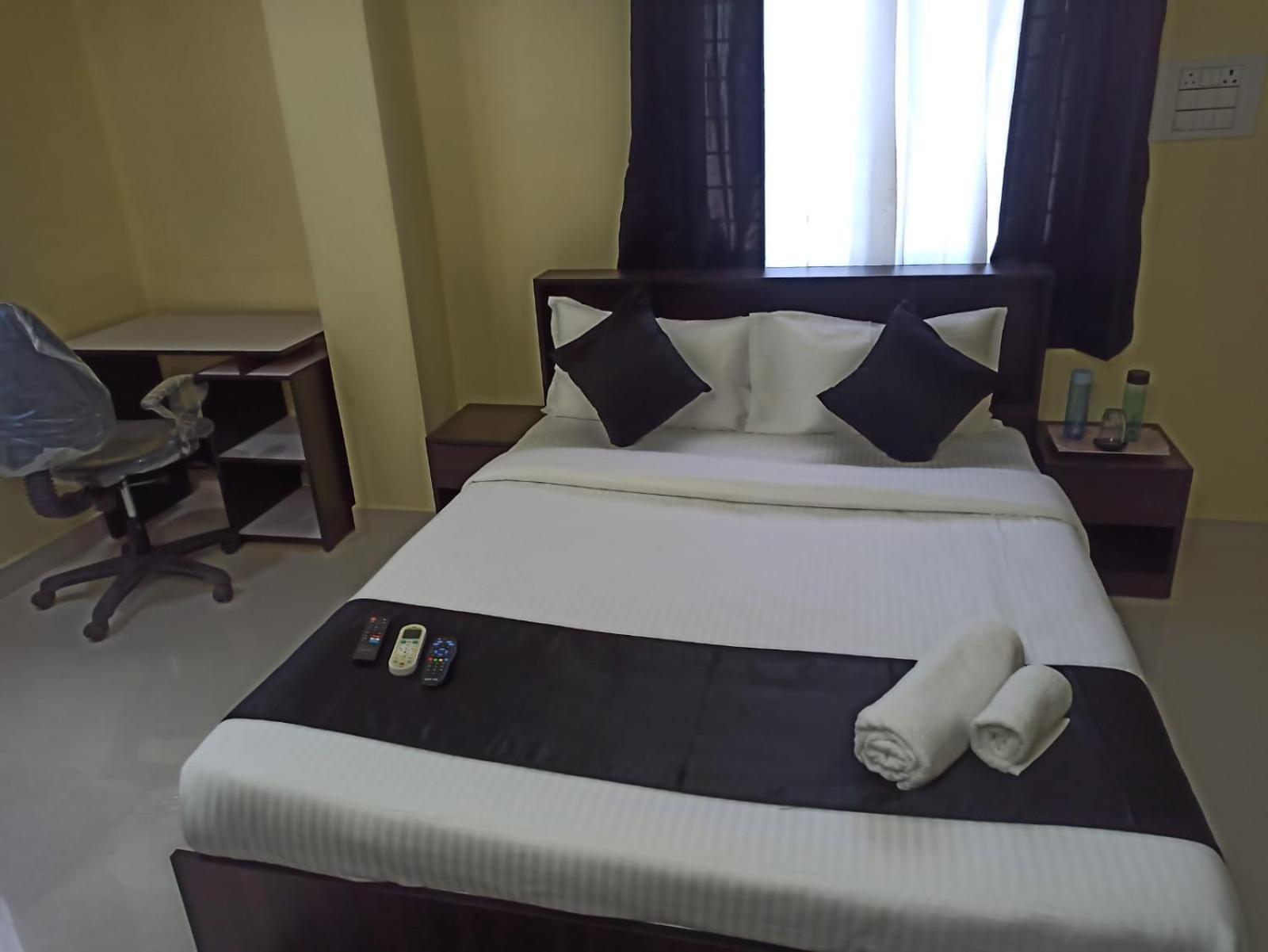 Guest house Soma Peaceside Services Bangalore