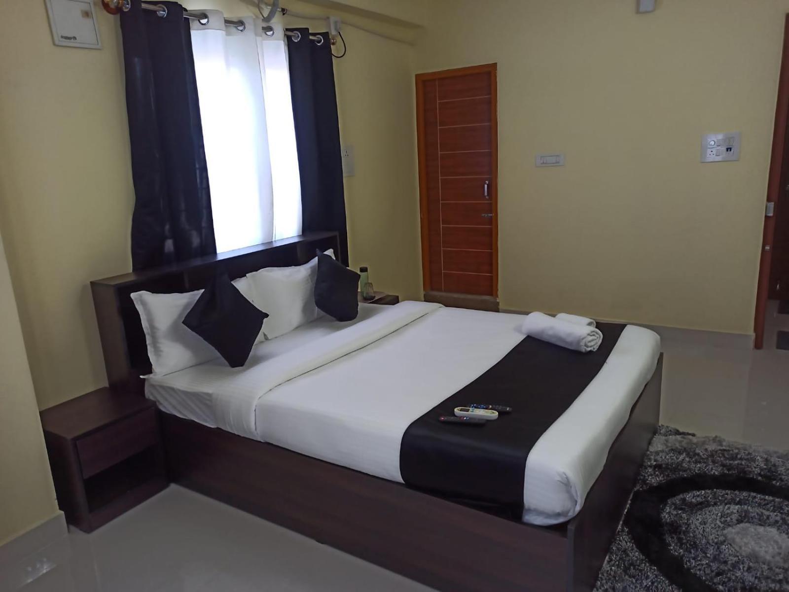 Guest house Soma Peaceside Services