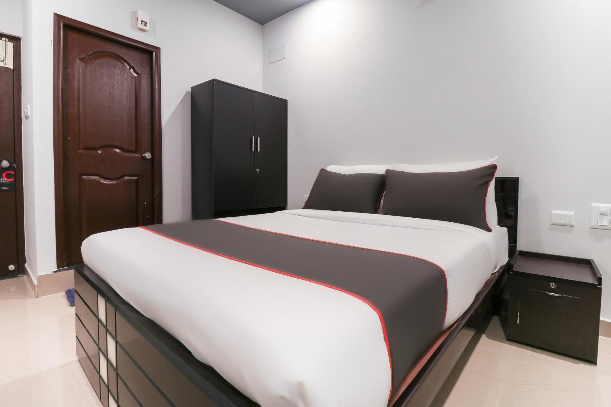 Hotel O Ira Sathyajyothi Comfort 4*