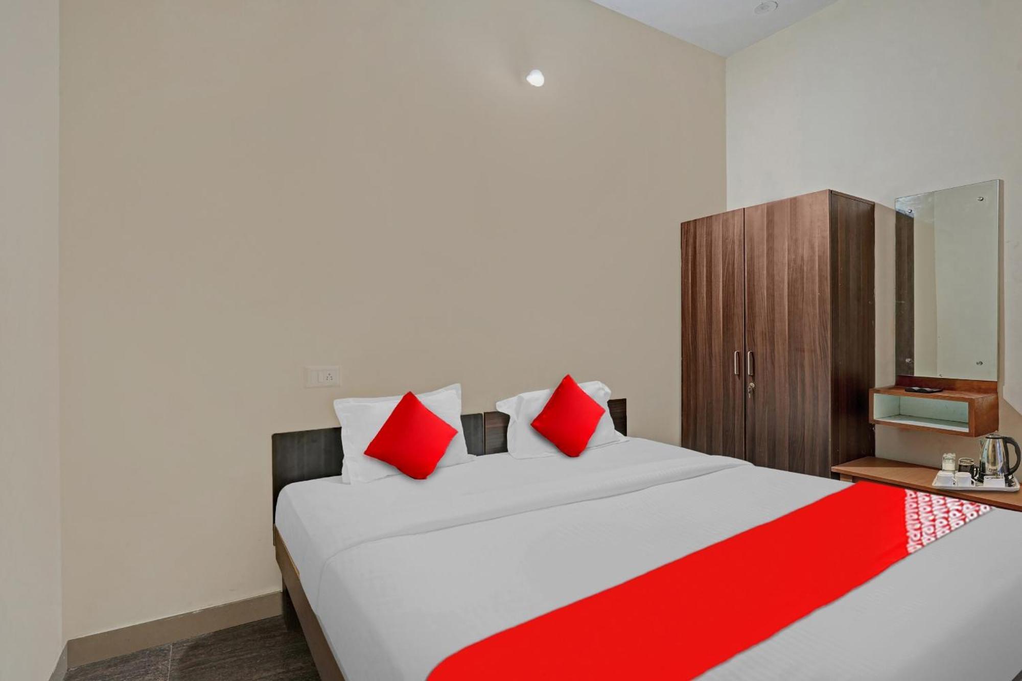 O Chalukya Comforts Bangalore