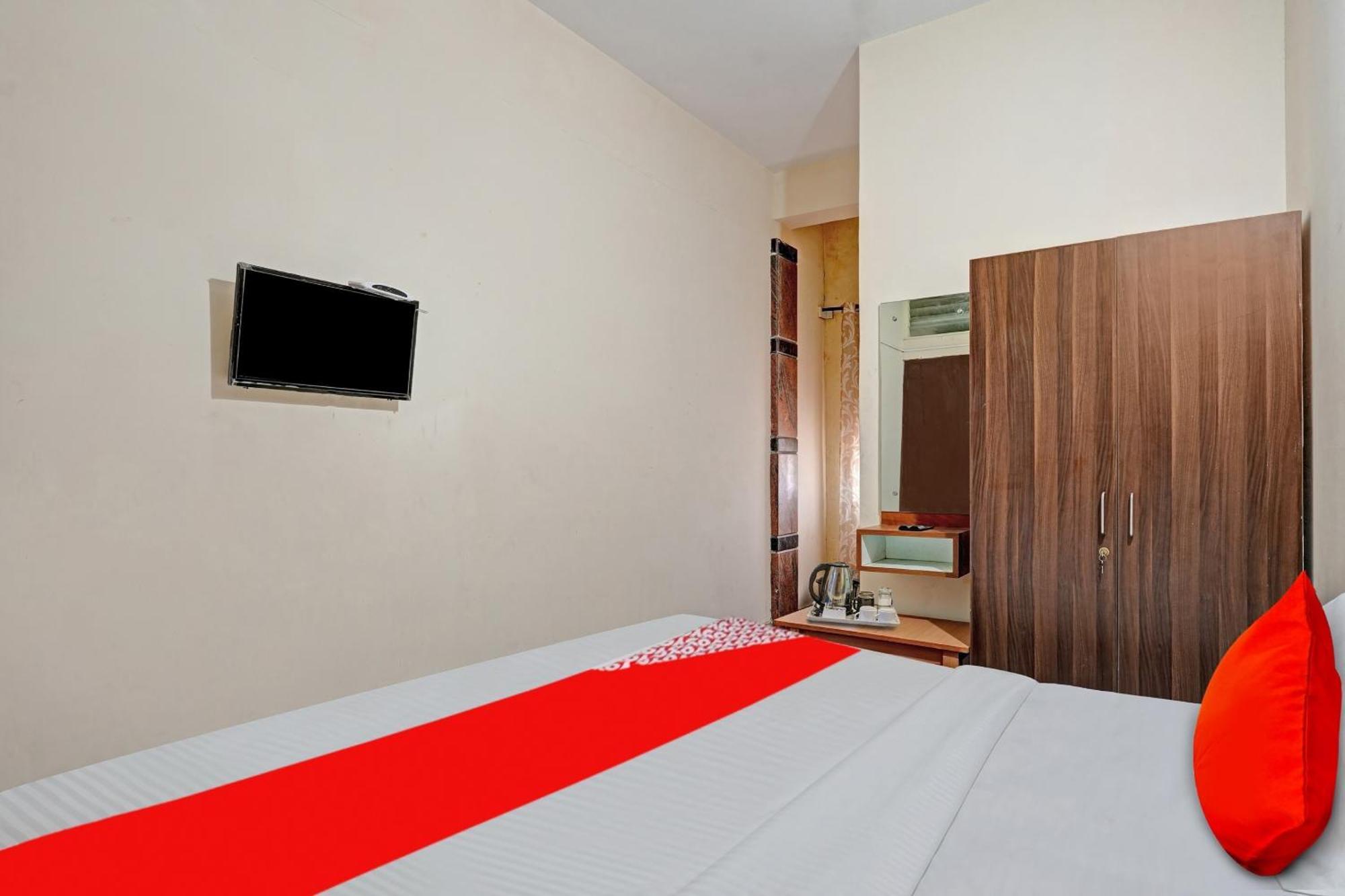 O Chalukya Comforts 3* Bangalore