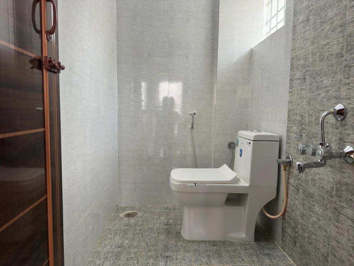 Cozy 1bhk With Lift 403 Apartment