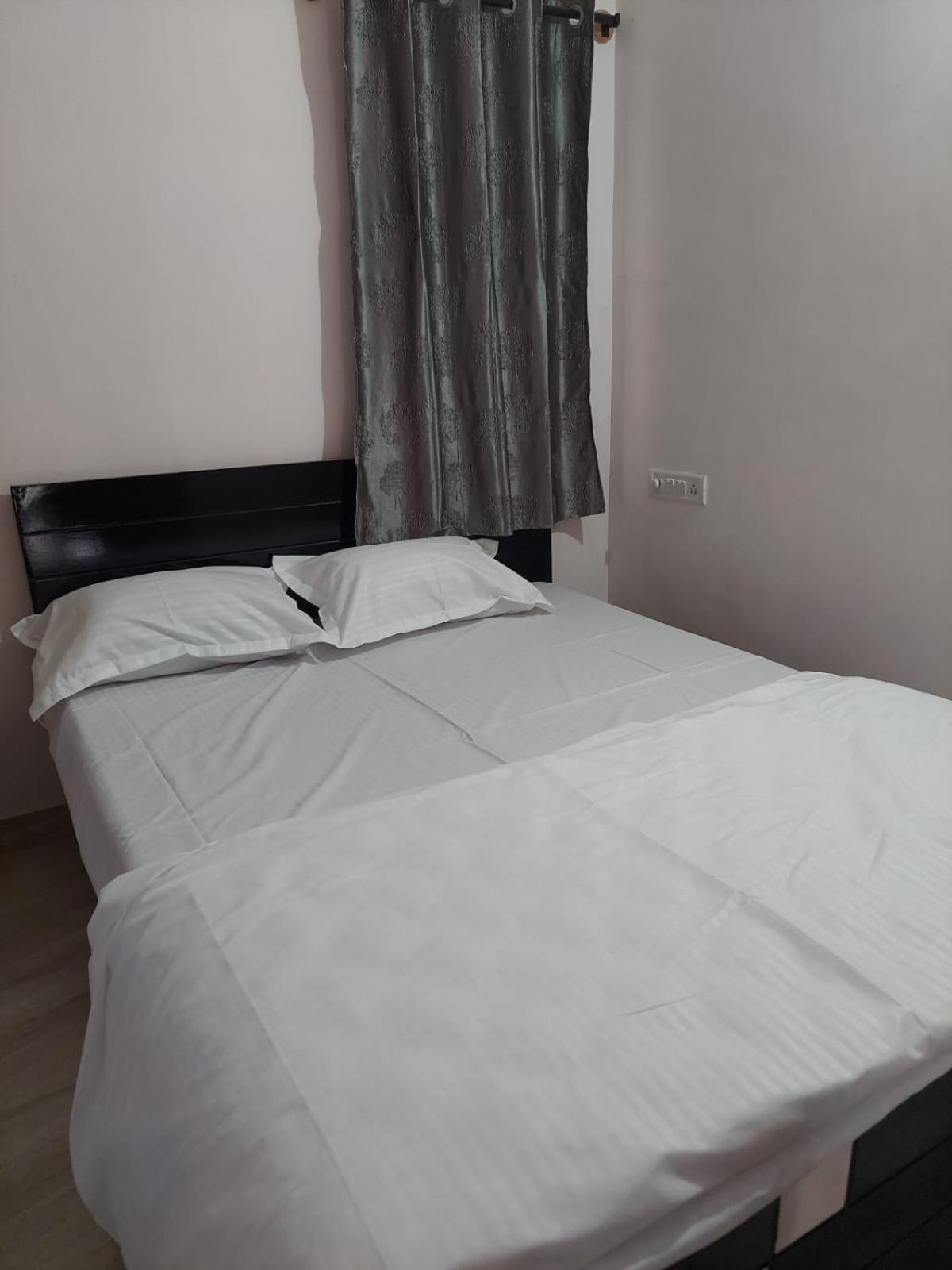 2bhk Service *