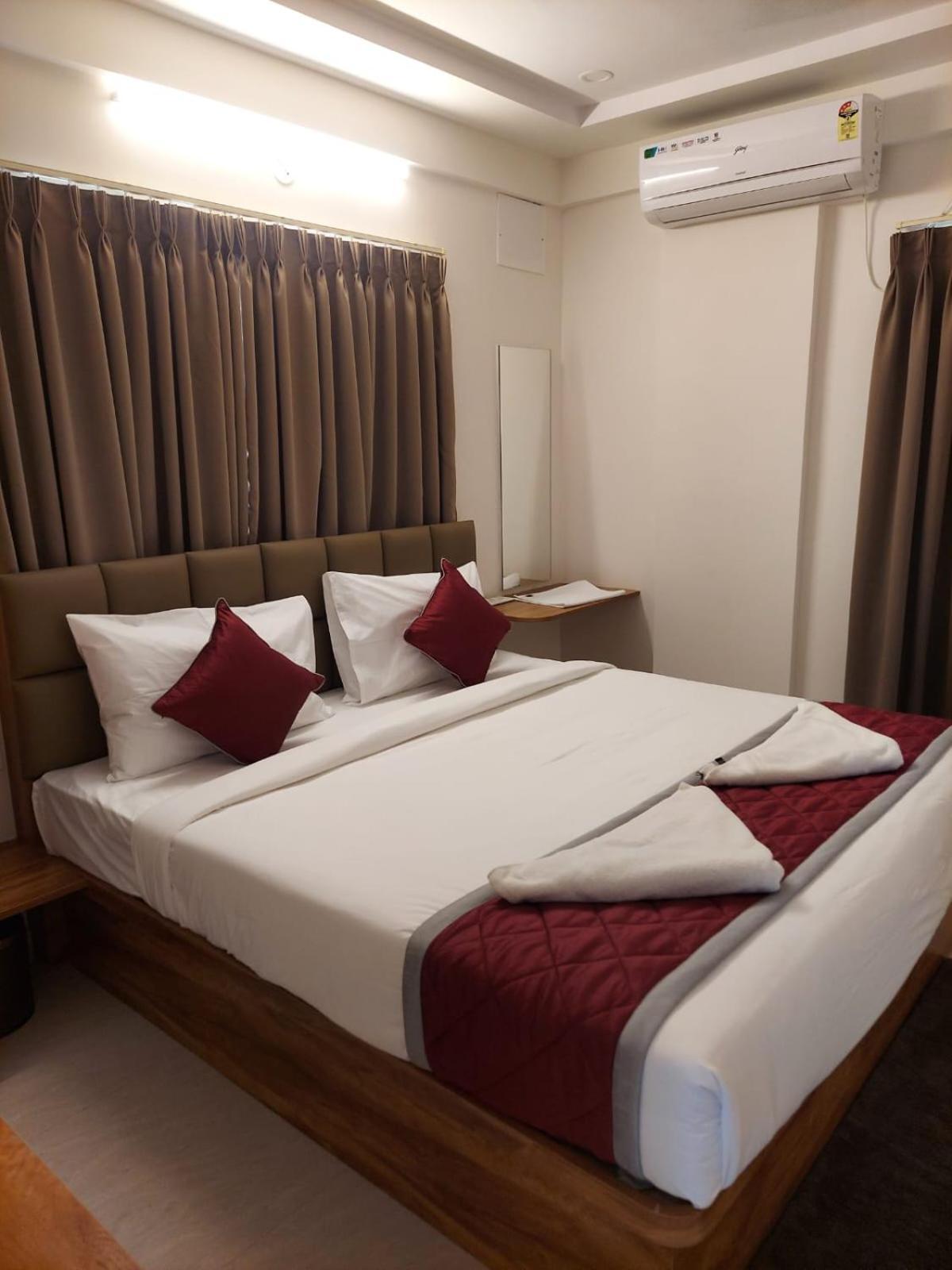 2bhk Service *