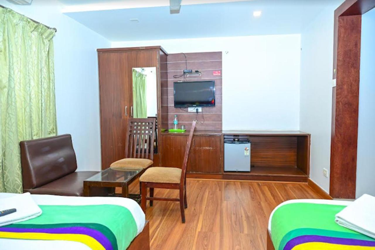 Status Executive Hotel Bangalore