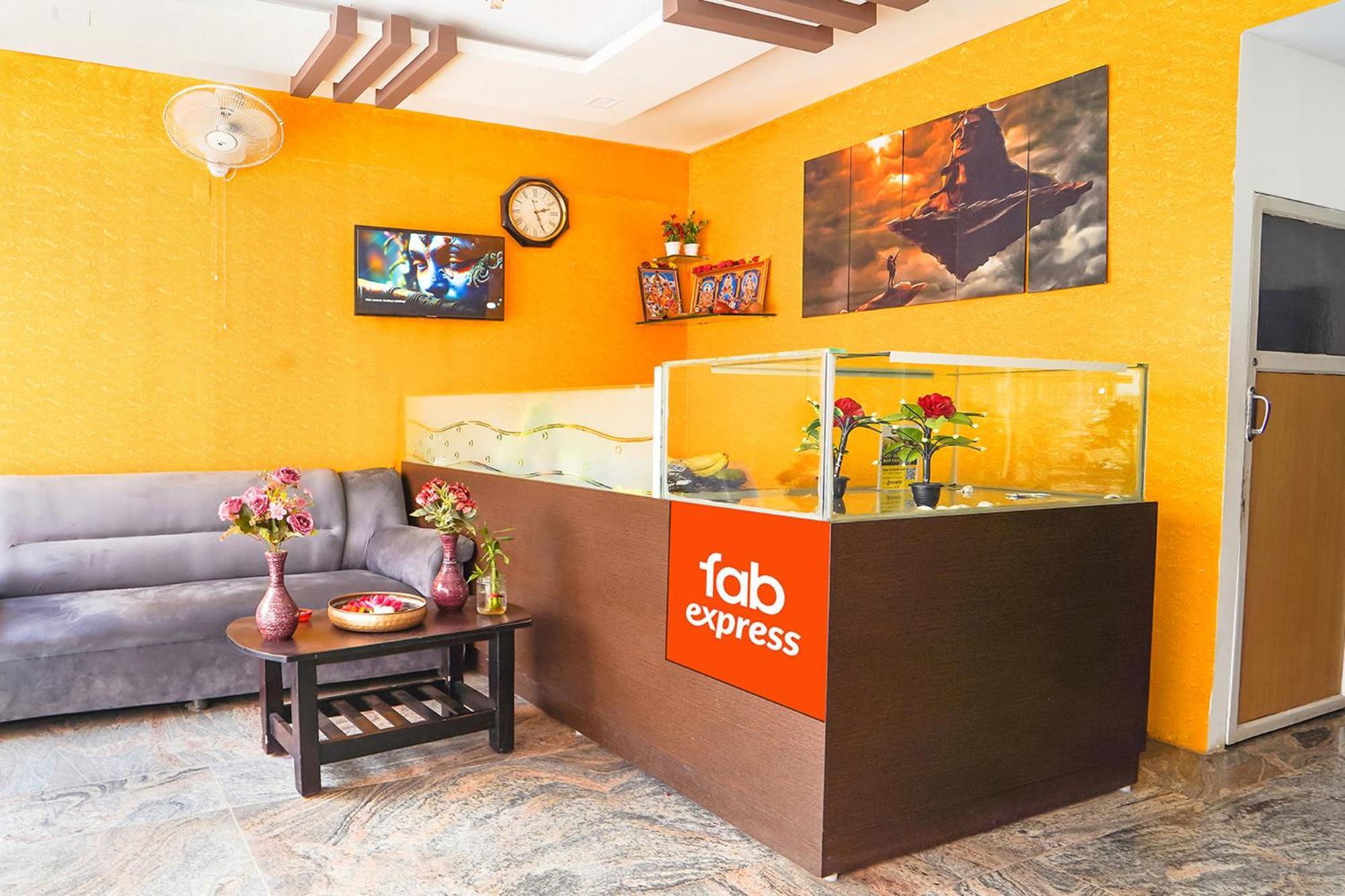 Mann Pasand Feel The Luxury Hotel Bangalore