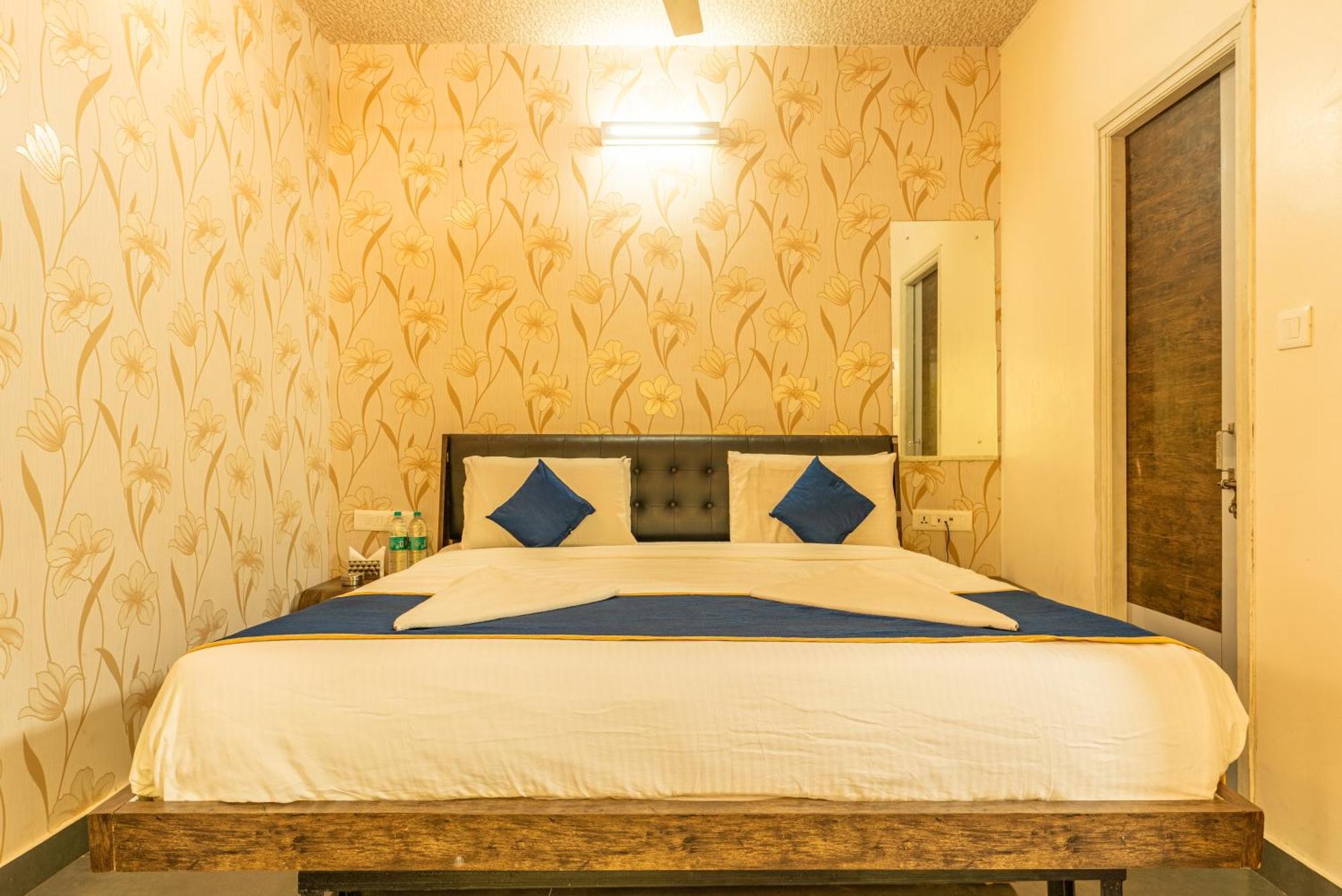 Hotel Seasons - Jp Nagar Bangalore