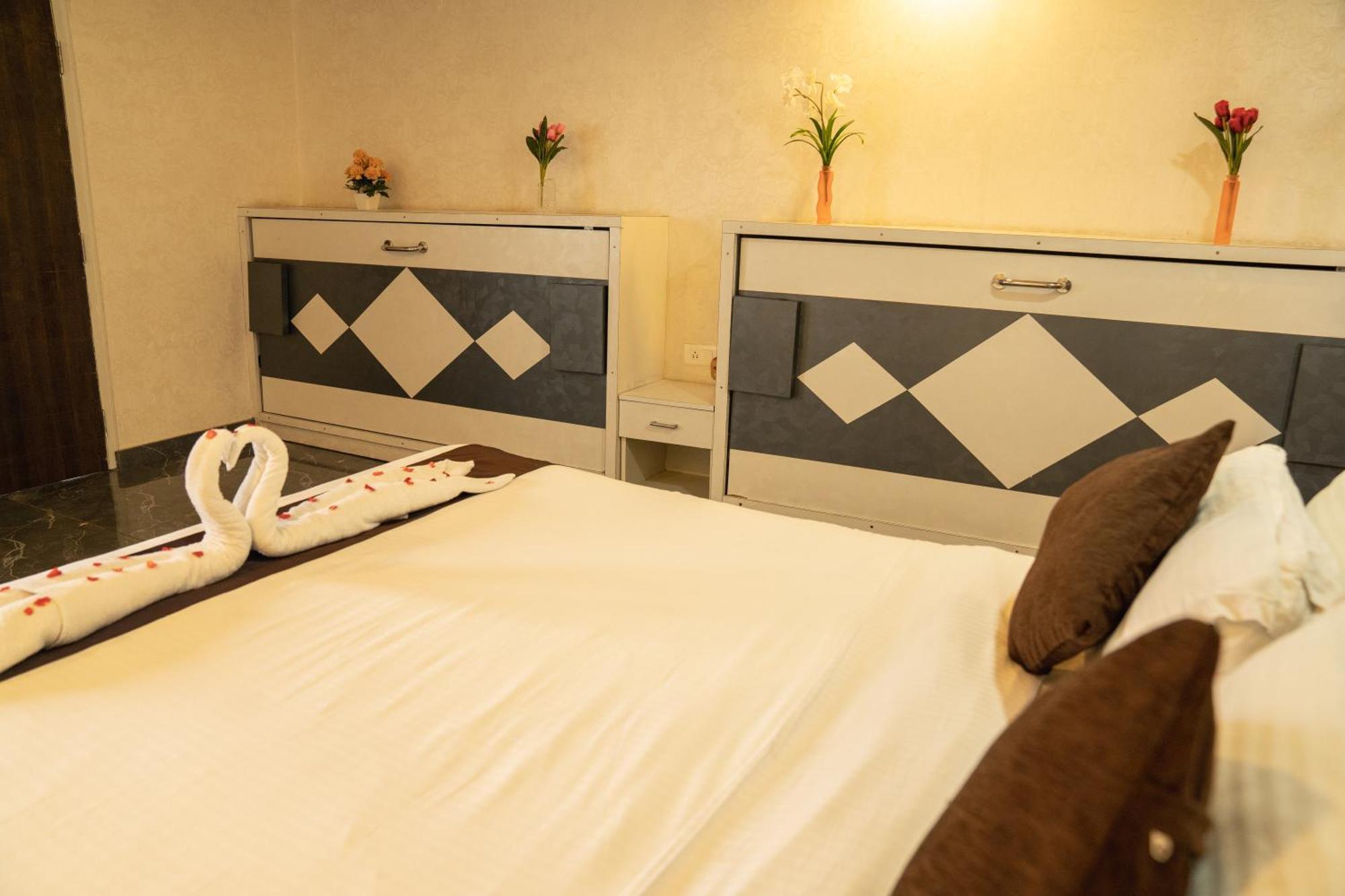 Hotel Seasons - Jp Nagar