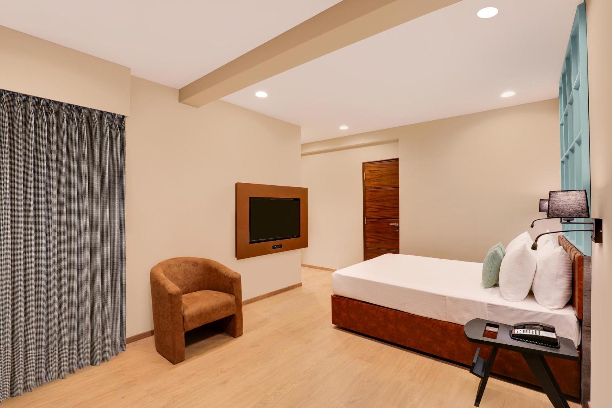 Lemon Tree Suites, Whitefield, Bengaluru 4*
