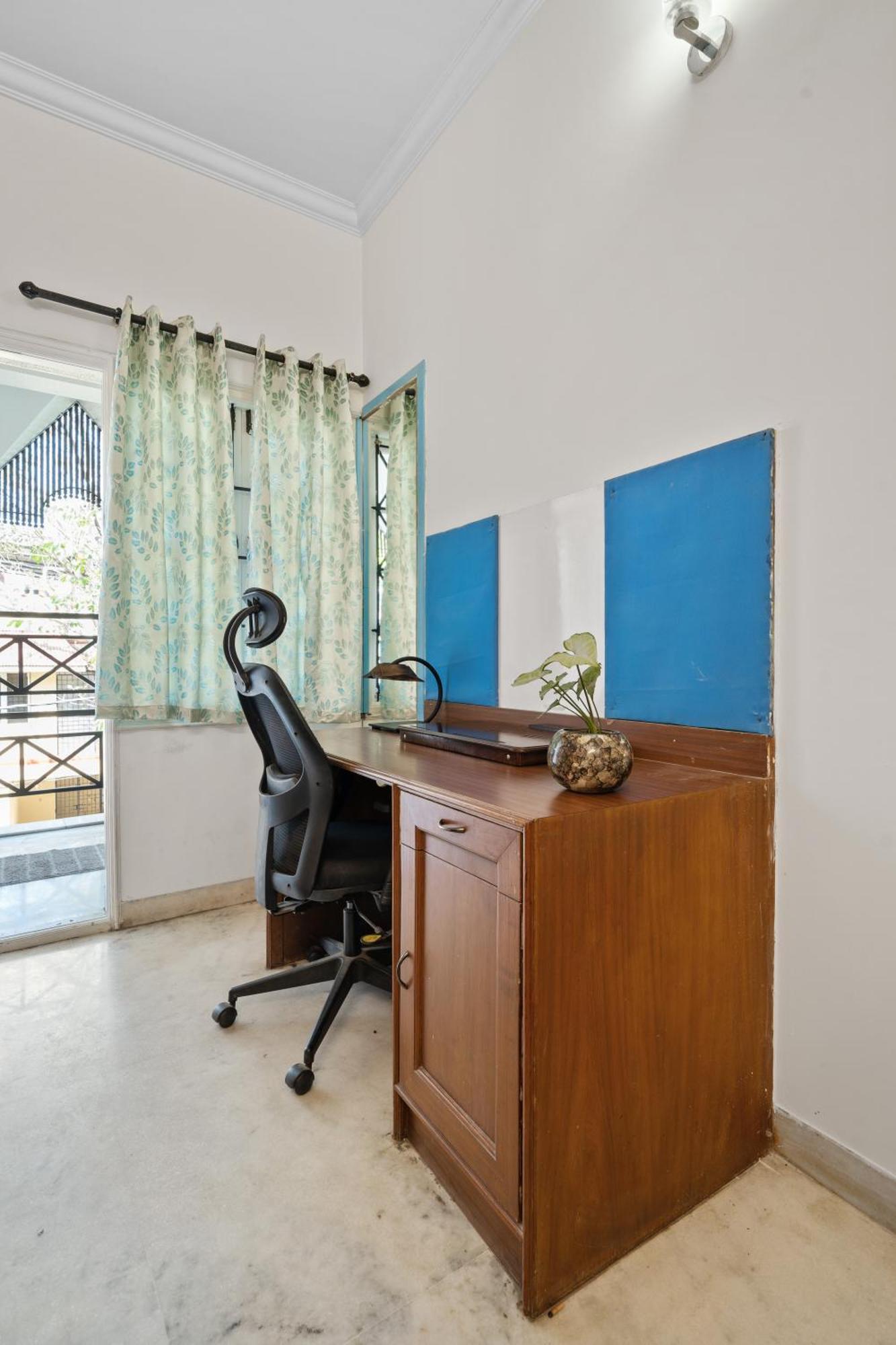 Artist Abode *