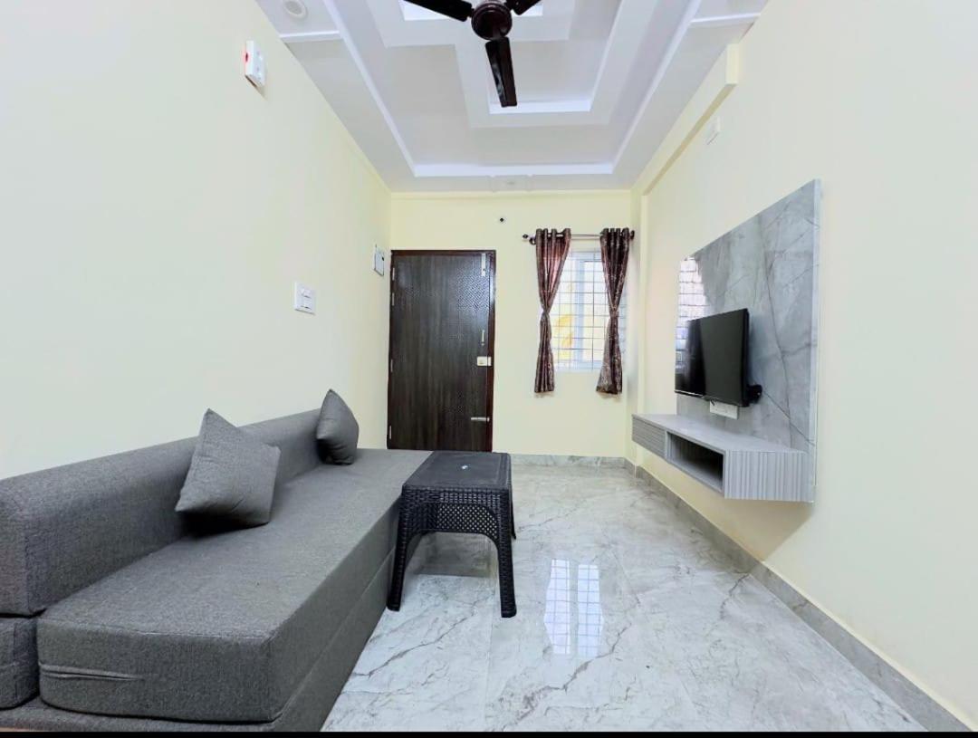 Cozy 1bhk With Lift 601 Apartment Bangalore