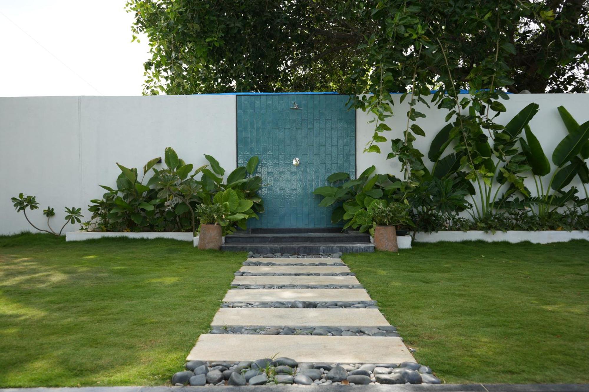 Heliconia Villa