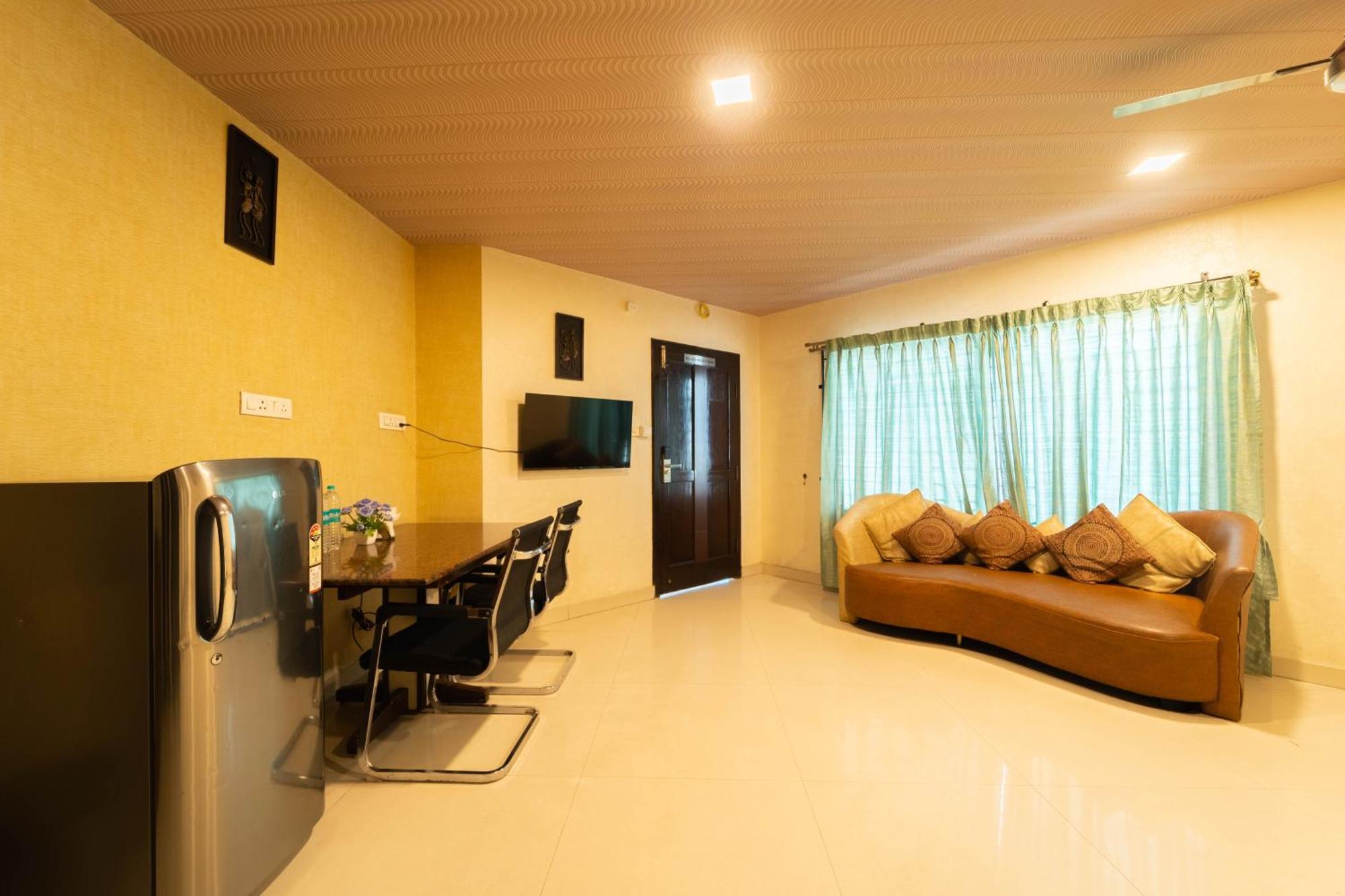 Hotel Seasons Koramangala