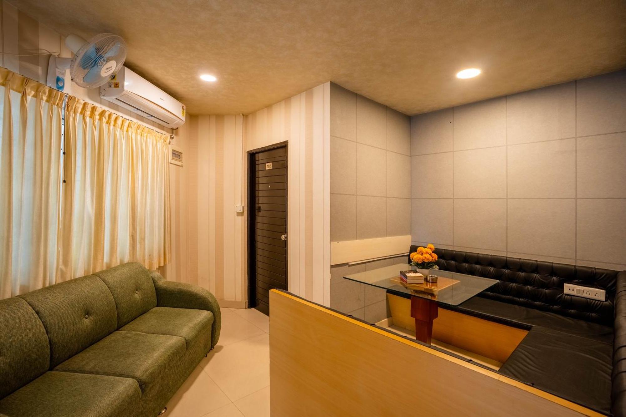 Hotel Seasons Koramangala Bangalore
