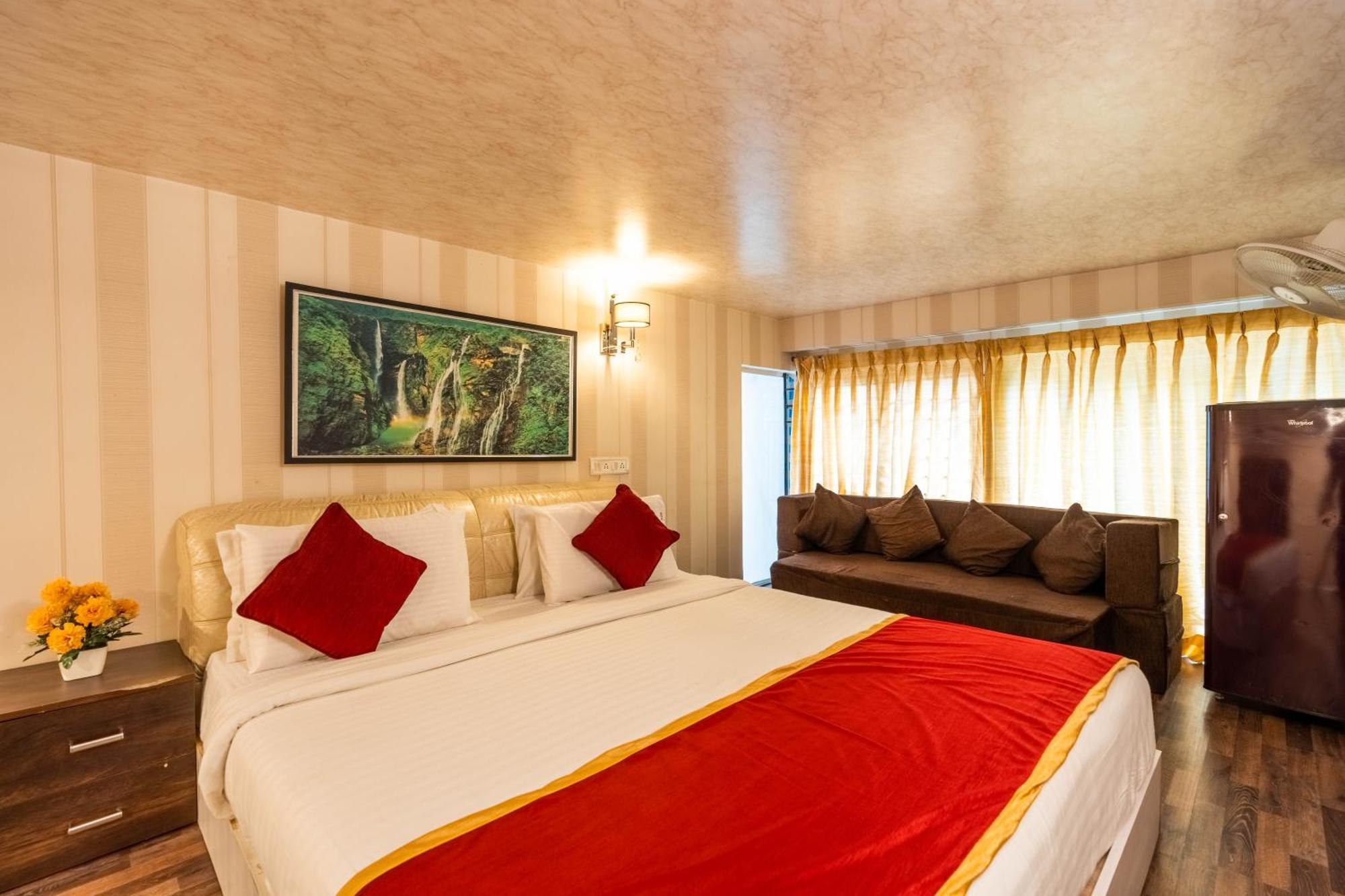 Hotel Seasons Koramangala Bangalore