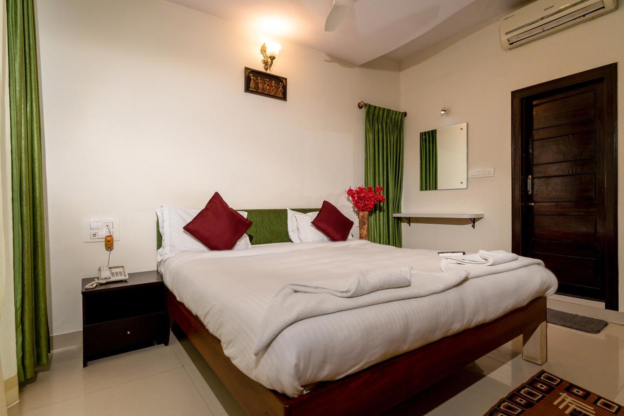 Hotel Seasons Koramangala