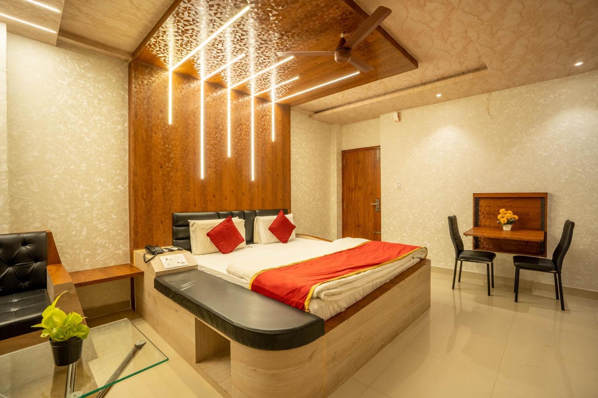 Seasons Koramangala 3* Bangalore