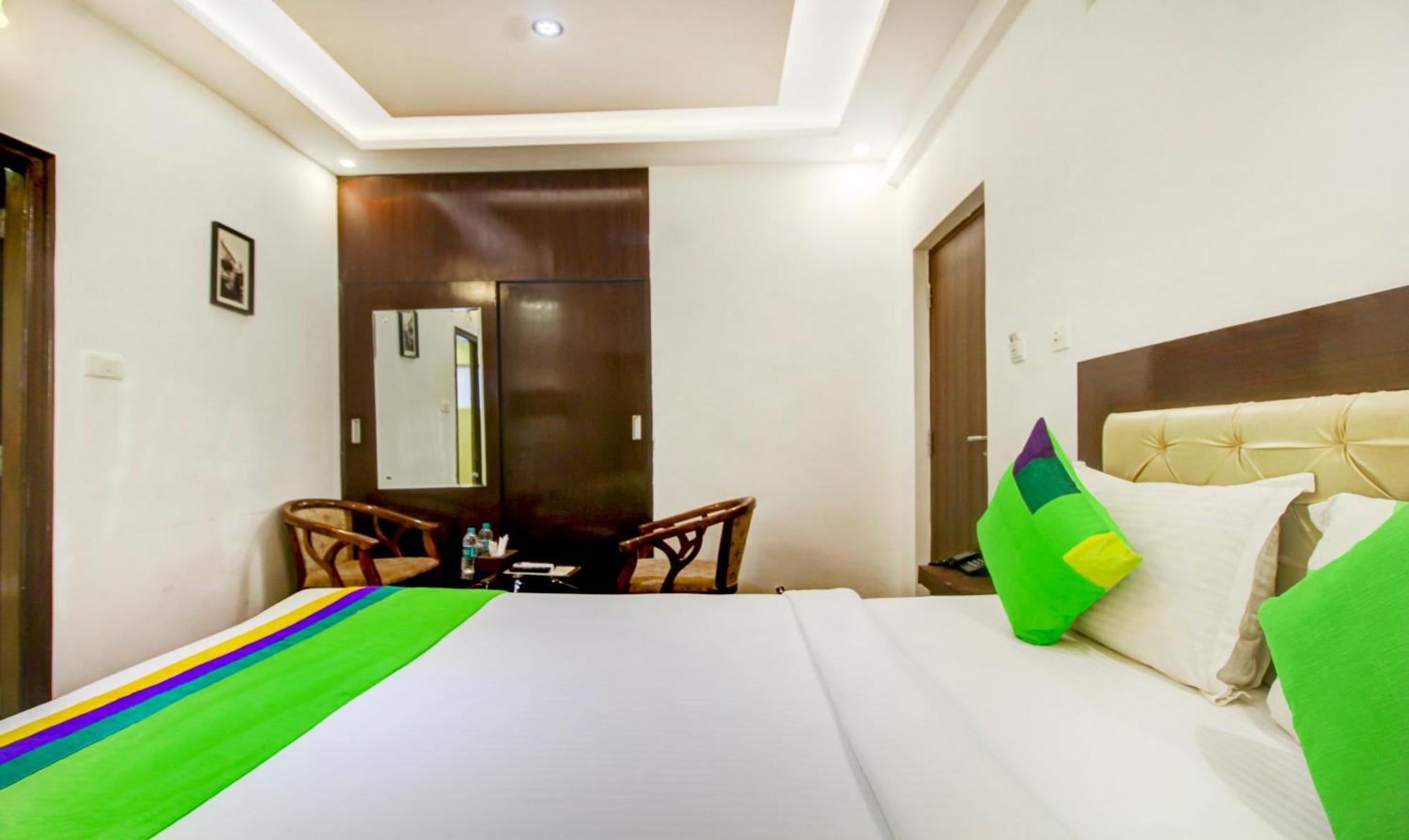 Hotel Treebo The Sai Leela R T Nagar 3*
