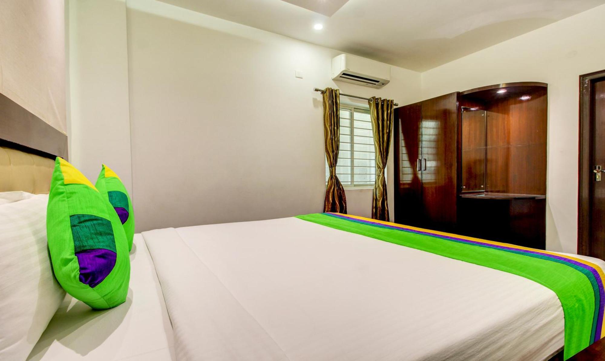 Treebo The Sai Leela R T Nagar Bangalore