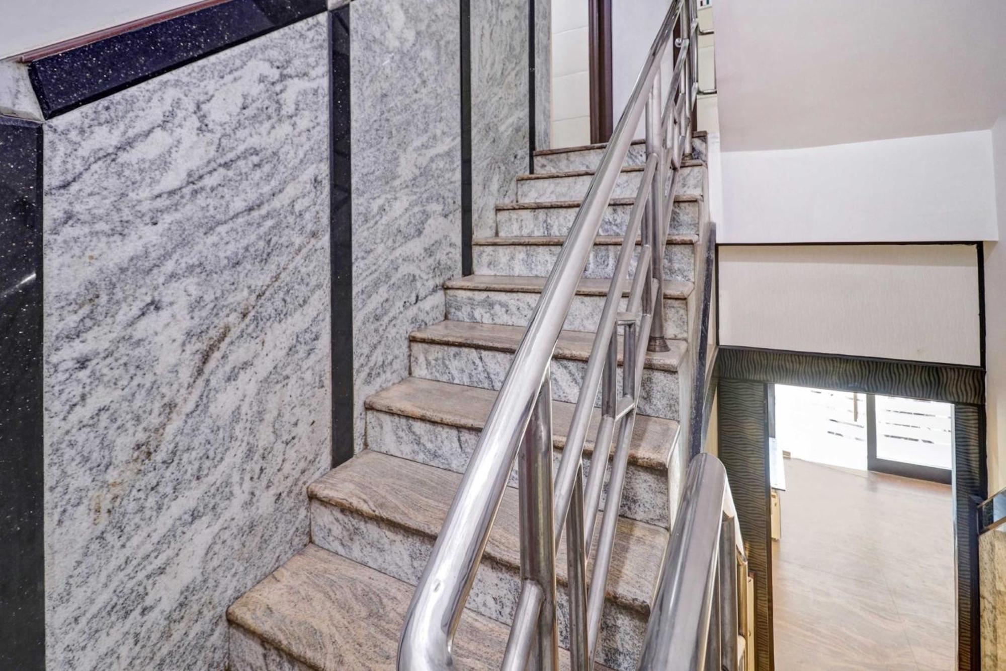 Collection O Sabharwal Residency Near Lalbagh Botanical Garden Hotel