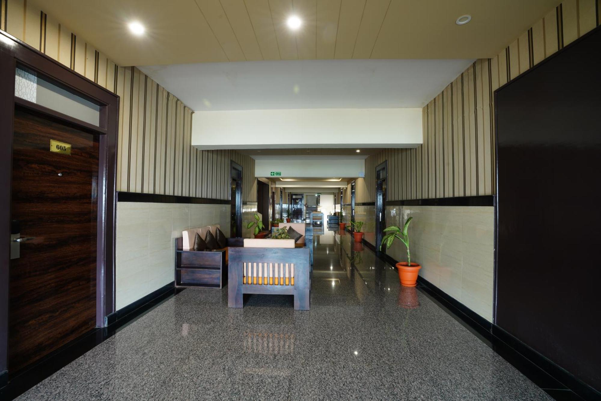 Vista Suites, Hotel 3*