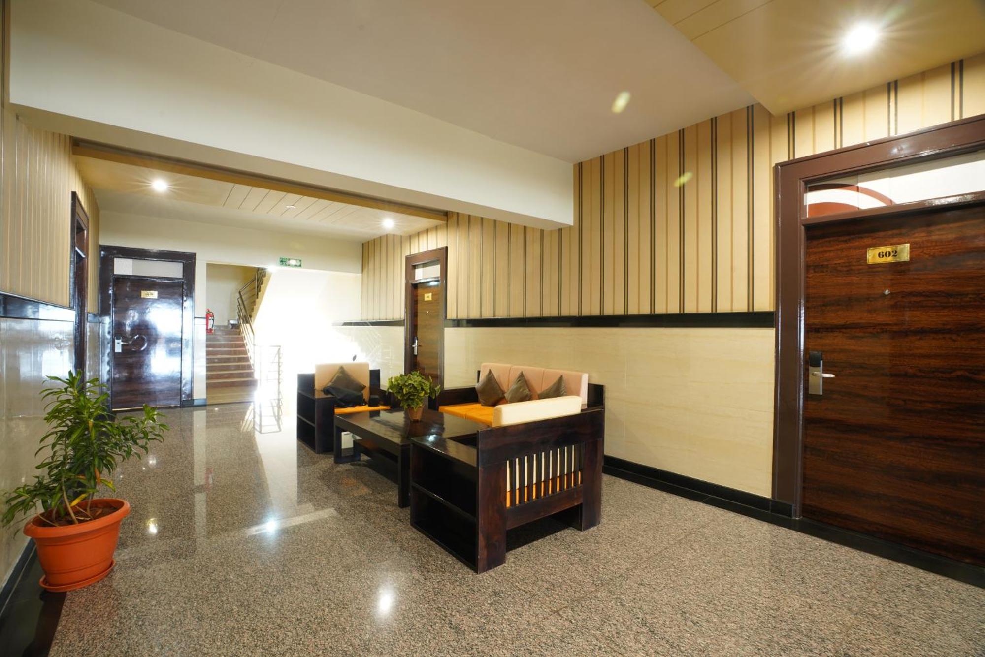 Vista Suites, 3*