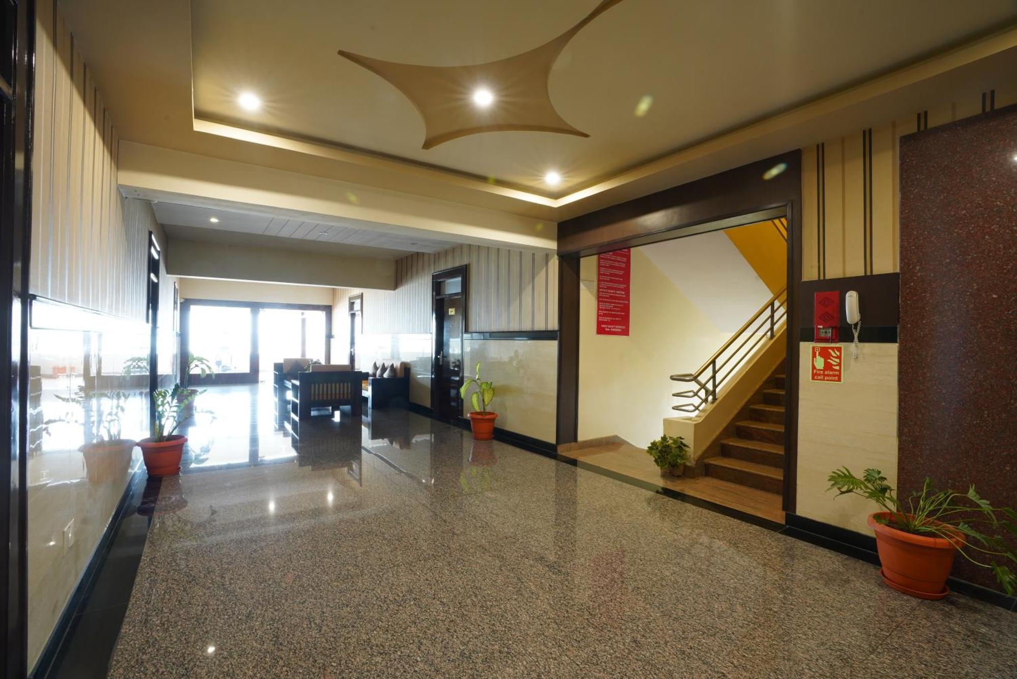Vista Suites,