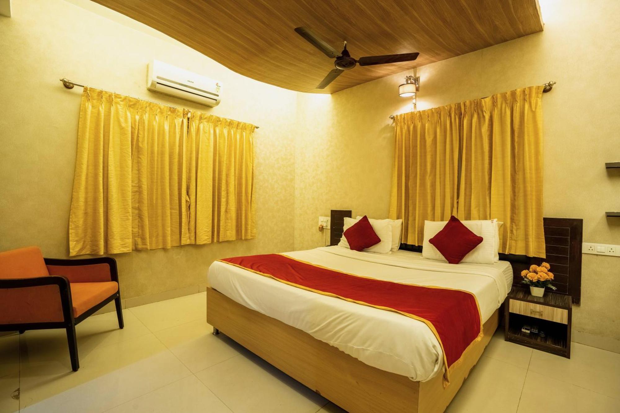Hotel Seasons Koramangala Bangalore