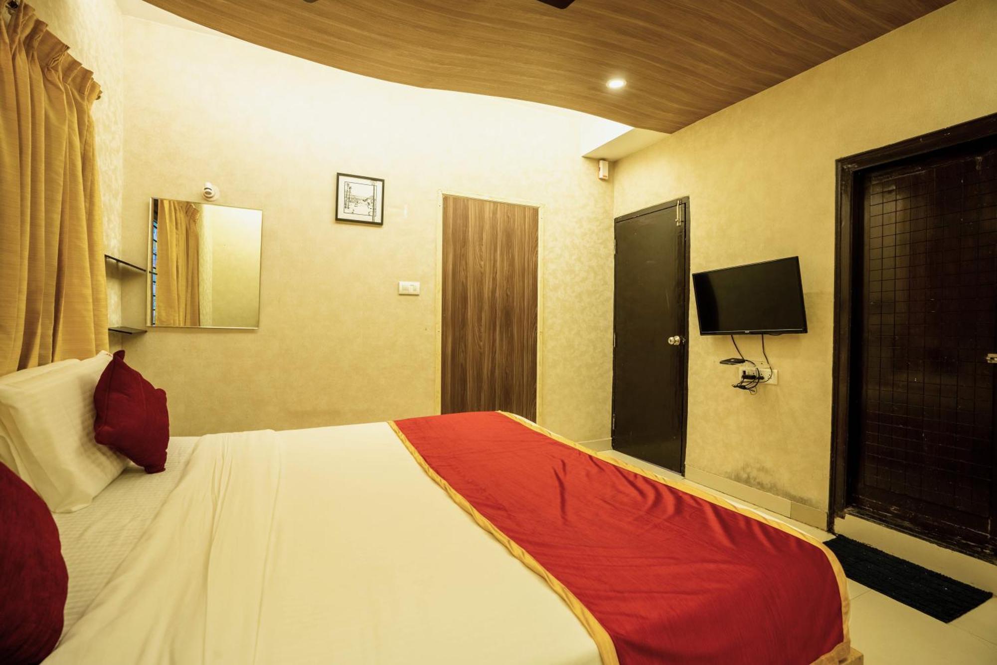 Seasons Koramangala Hotel 3*