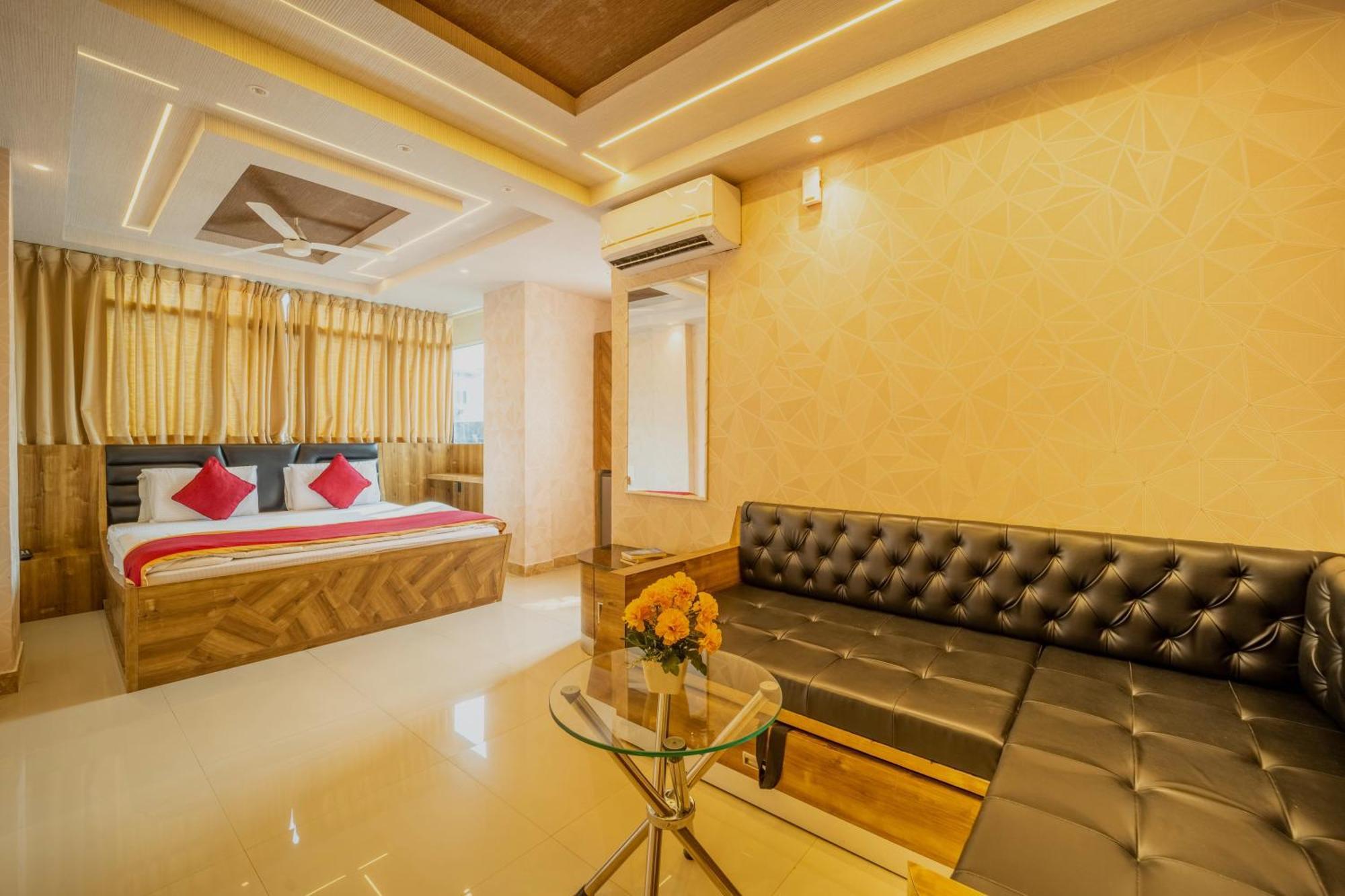 Hotel Seasons Koramangala Bangalore