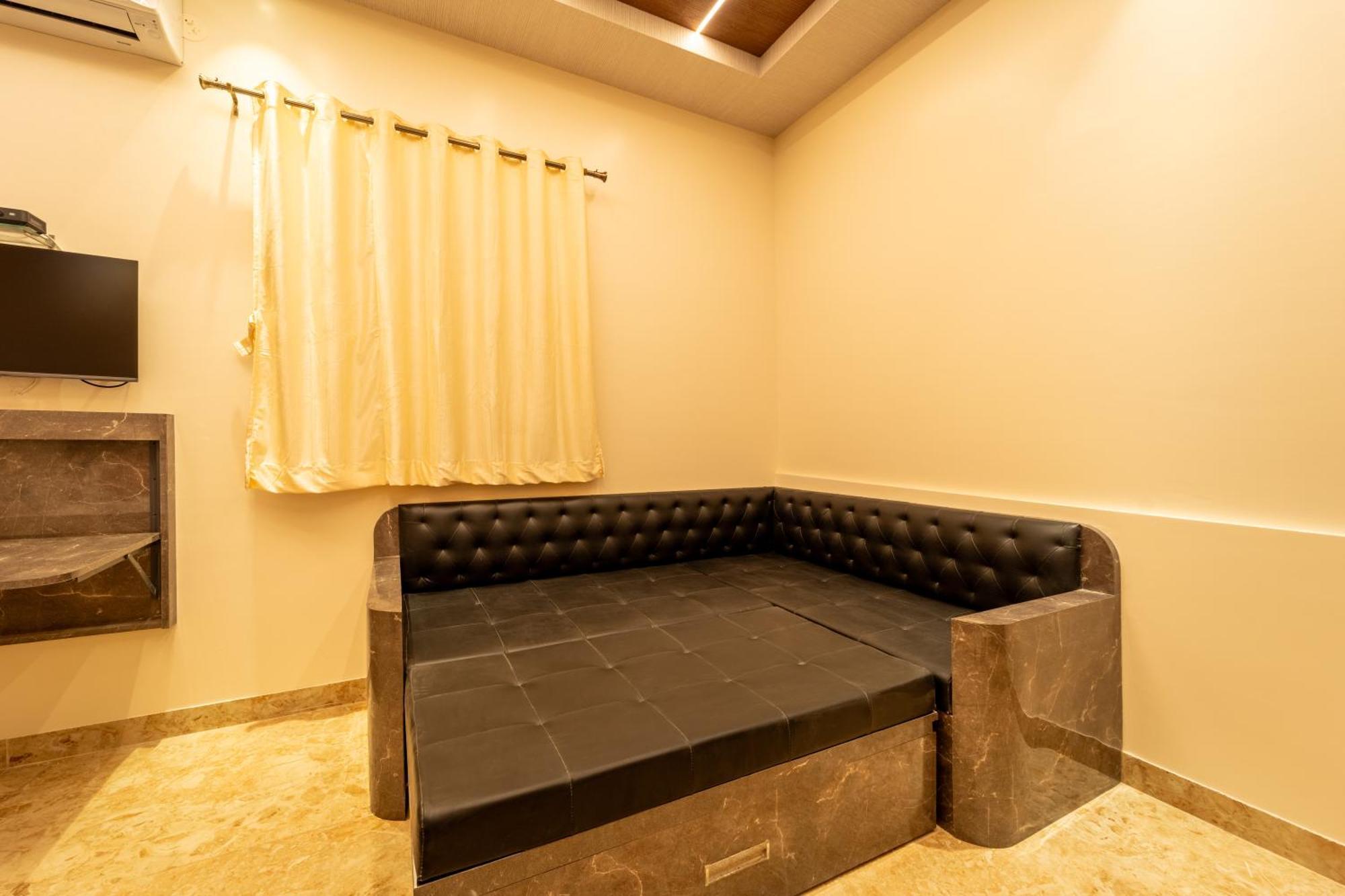 Hotel Seasons Hbr Bangalore