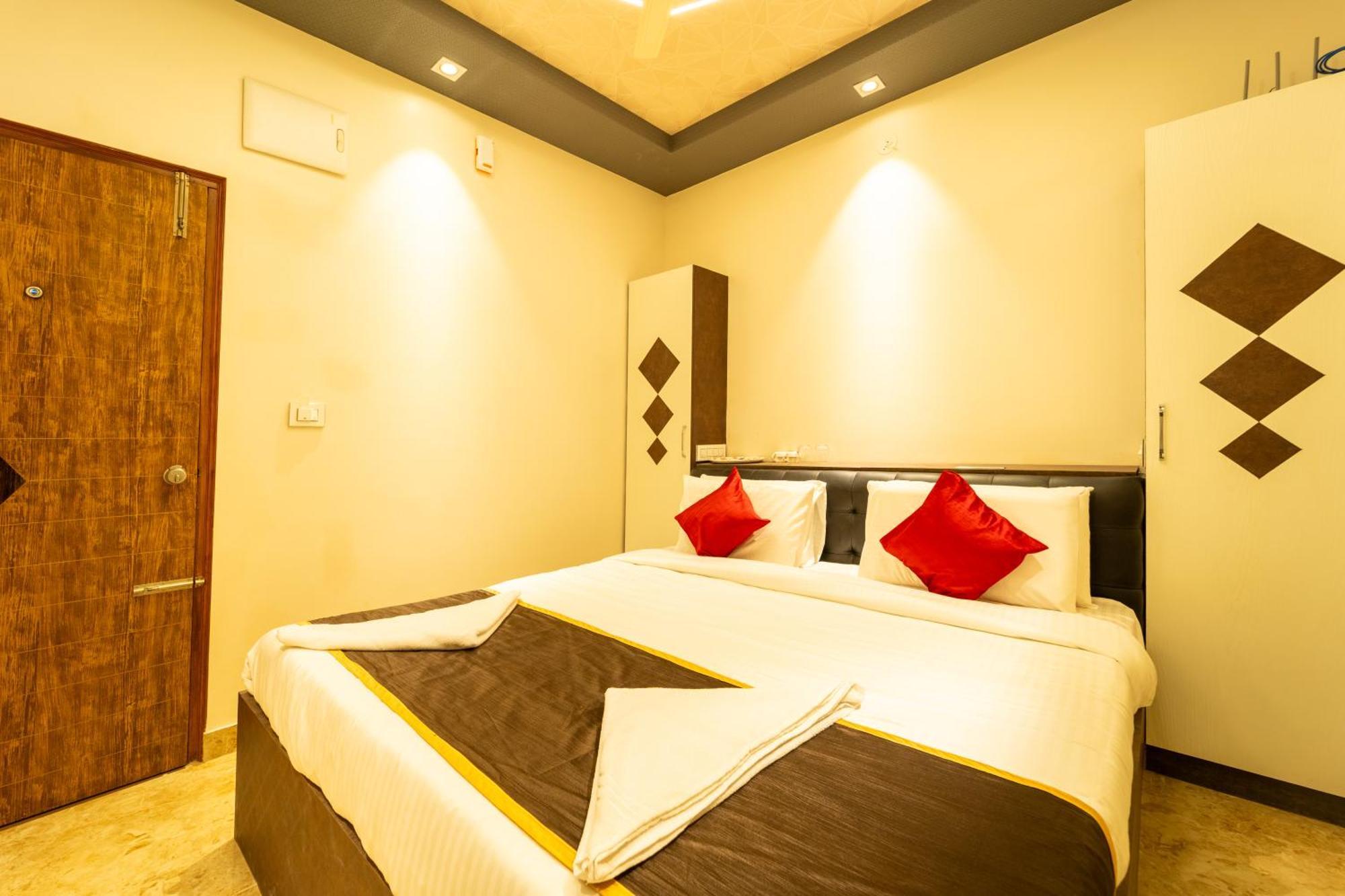 Hotel Seasons Hbr