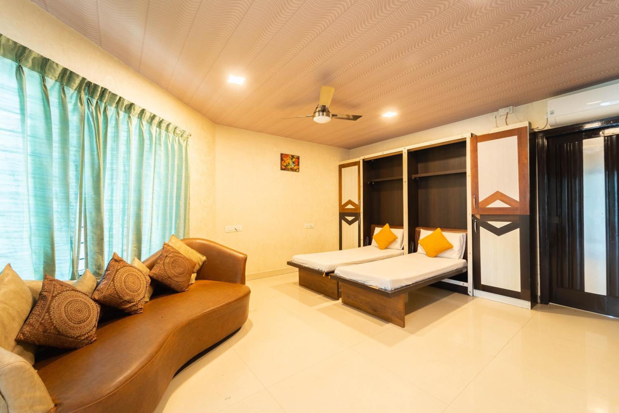 Seasons Koramangala Apartment *