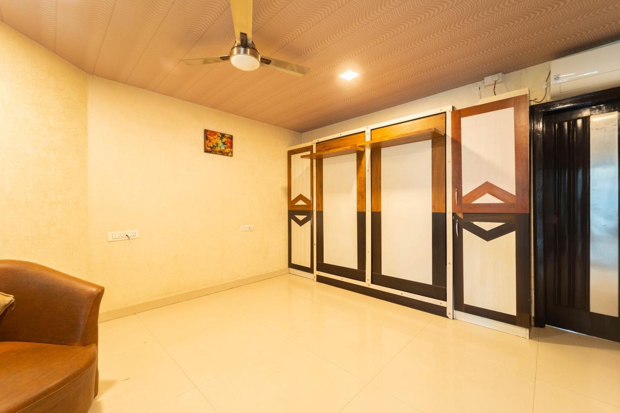 Apartment Seasons Koramangala *