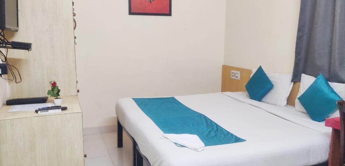 O Aster Vue ,near K R Puram , Bhattarahalli Signal 3*